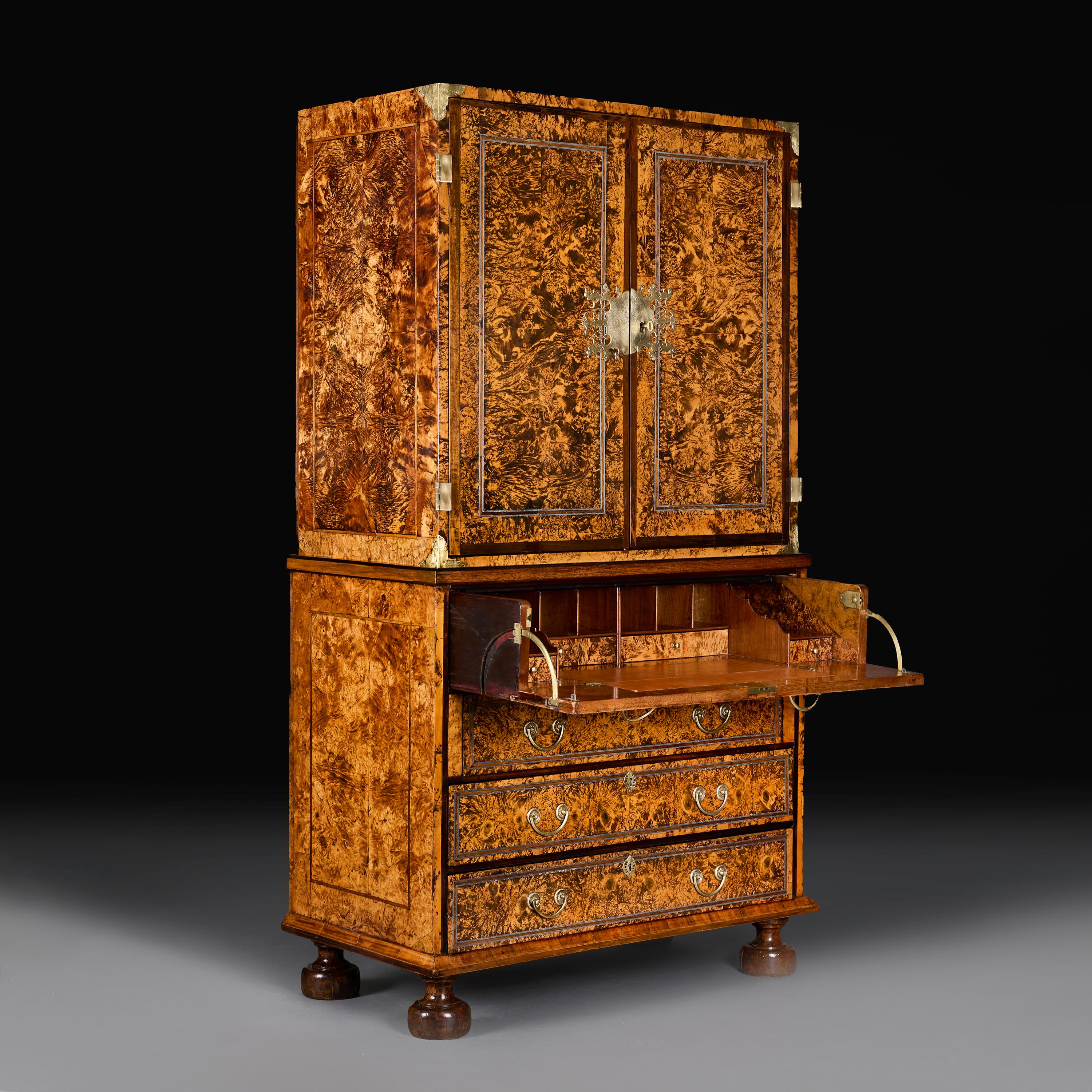 A George I Mulberry Secretaire Bureau Attributed to Coxed & Woster For Sale 2