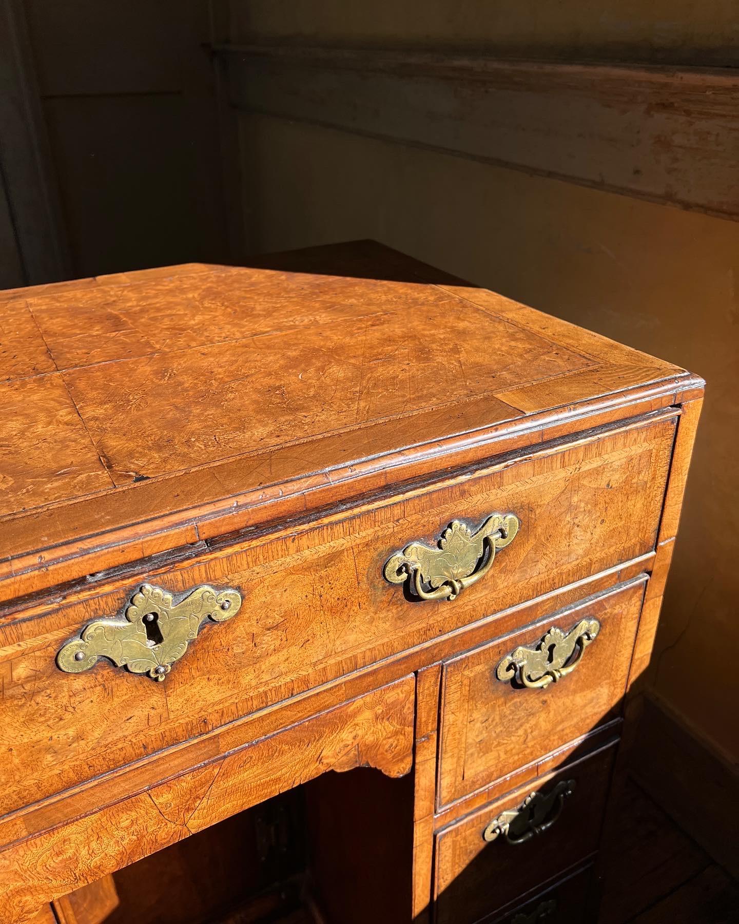 Carved George II Burr Walnut Kneehole Desk, c.1735 For Sale