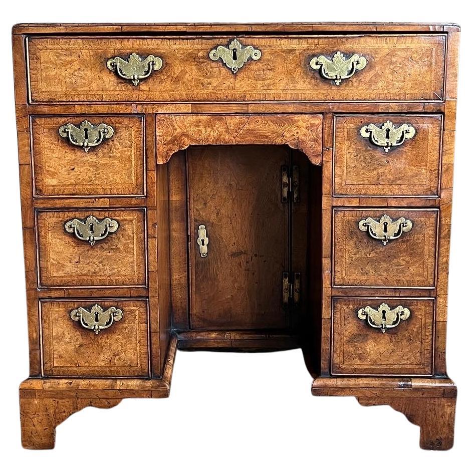 George II Burr Walnut Kneehole Desk, c.1735 For Sale