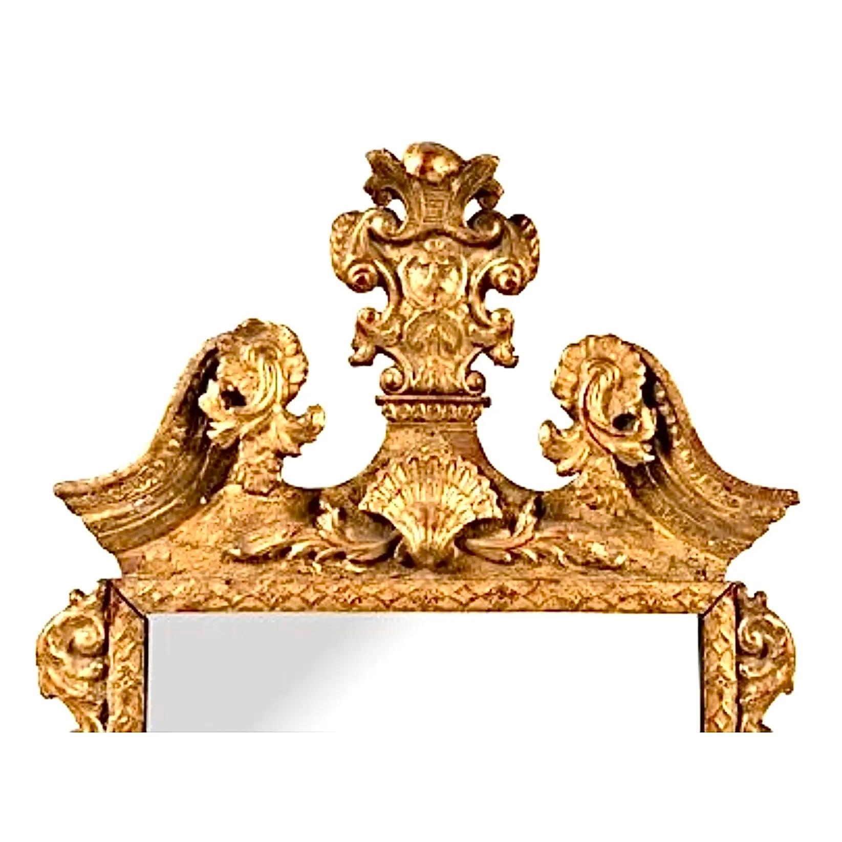 A George II Style Giltwood Mirror In Good Condition For Sale In Bradenton, FL
