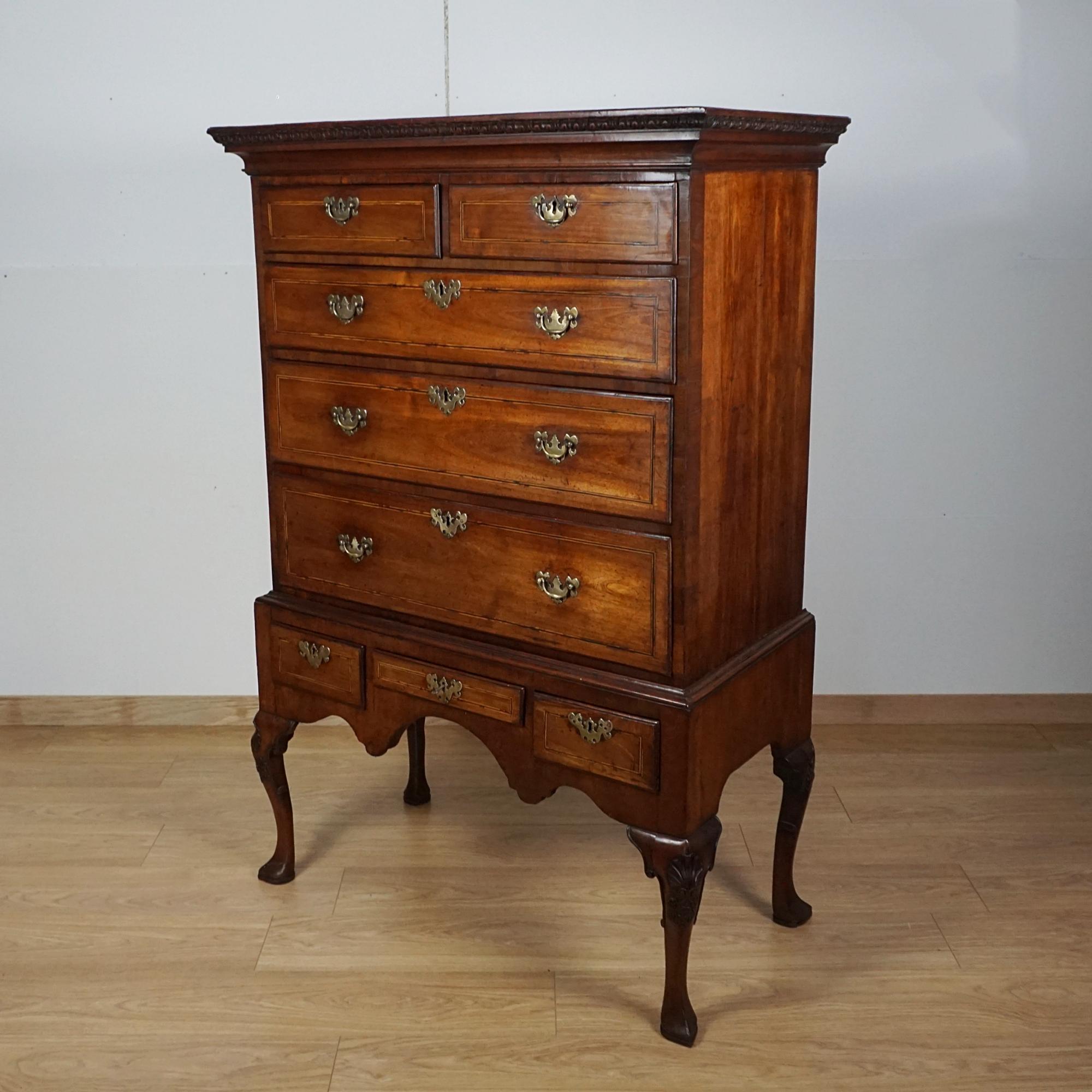 A George II Walhut Chest on Stand Circa 1730 For Sale 12