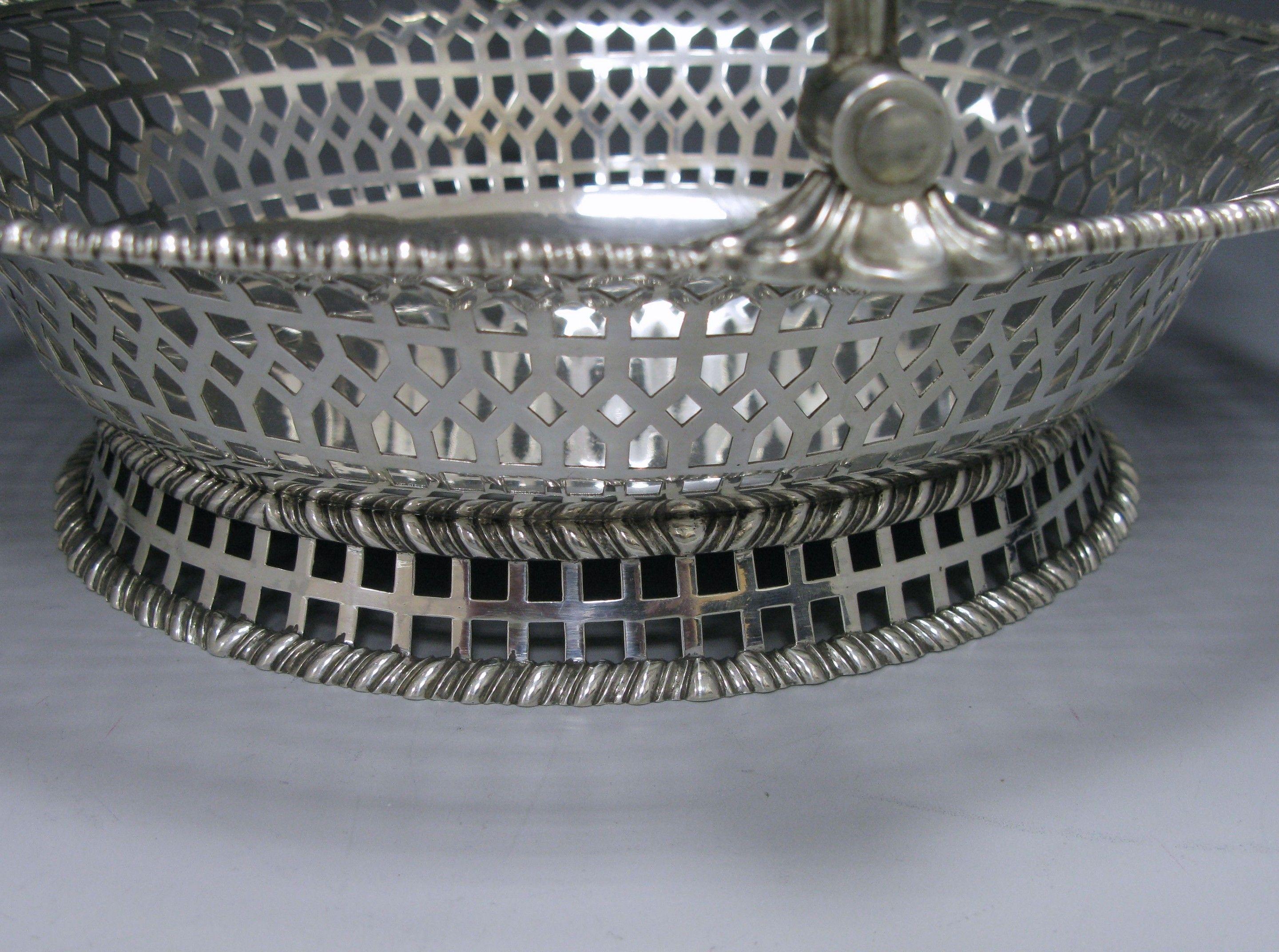 Mid-18th Century George III Antique Silver Cake Basket Made by Edward Aldridge, 1760 For Sale