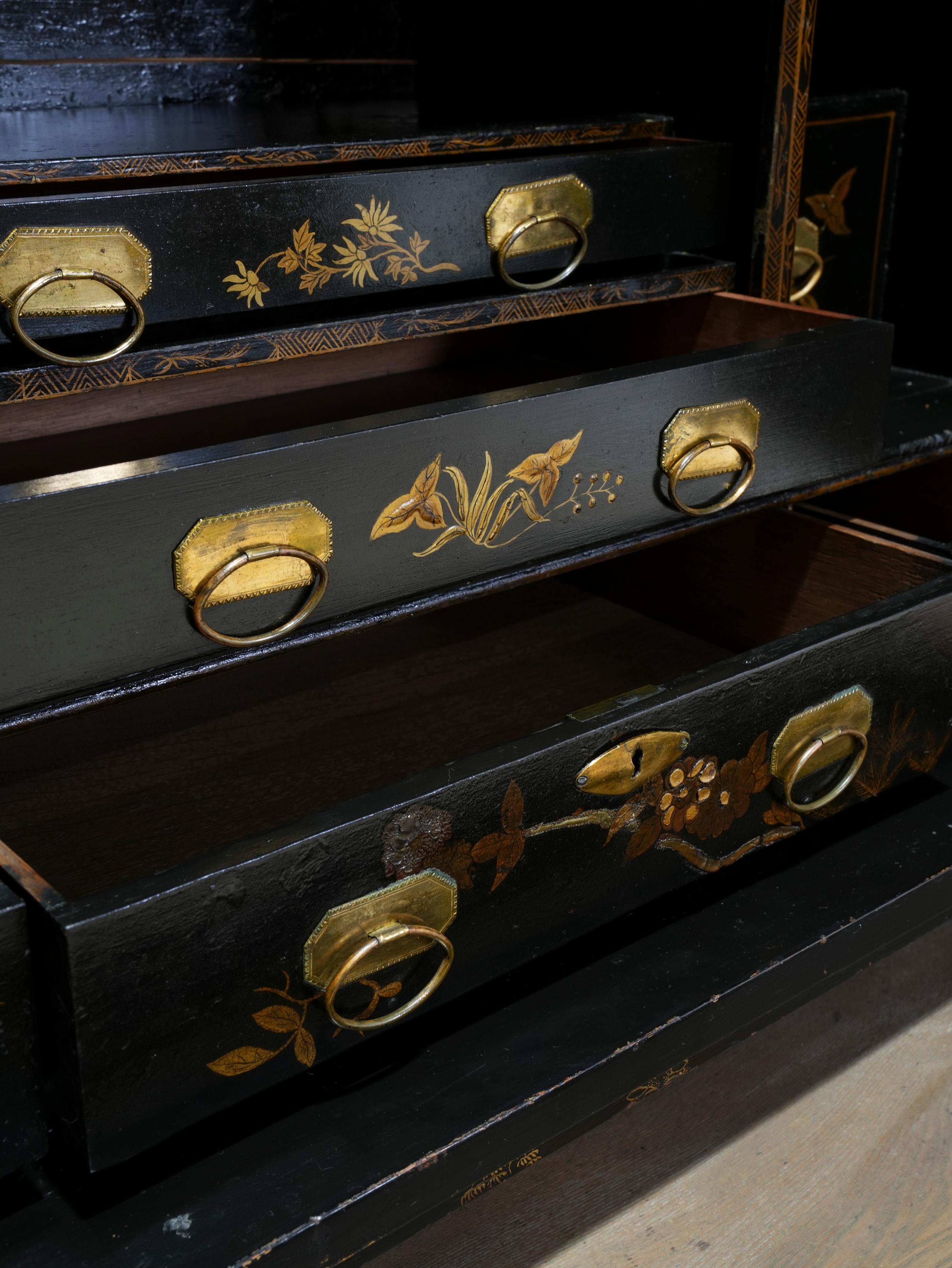A George III Chinese Export Cabinet on Stand 5