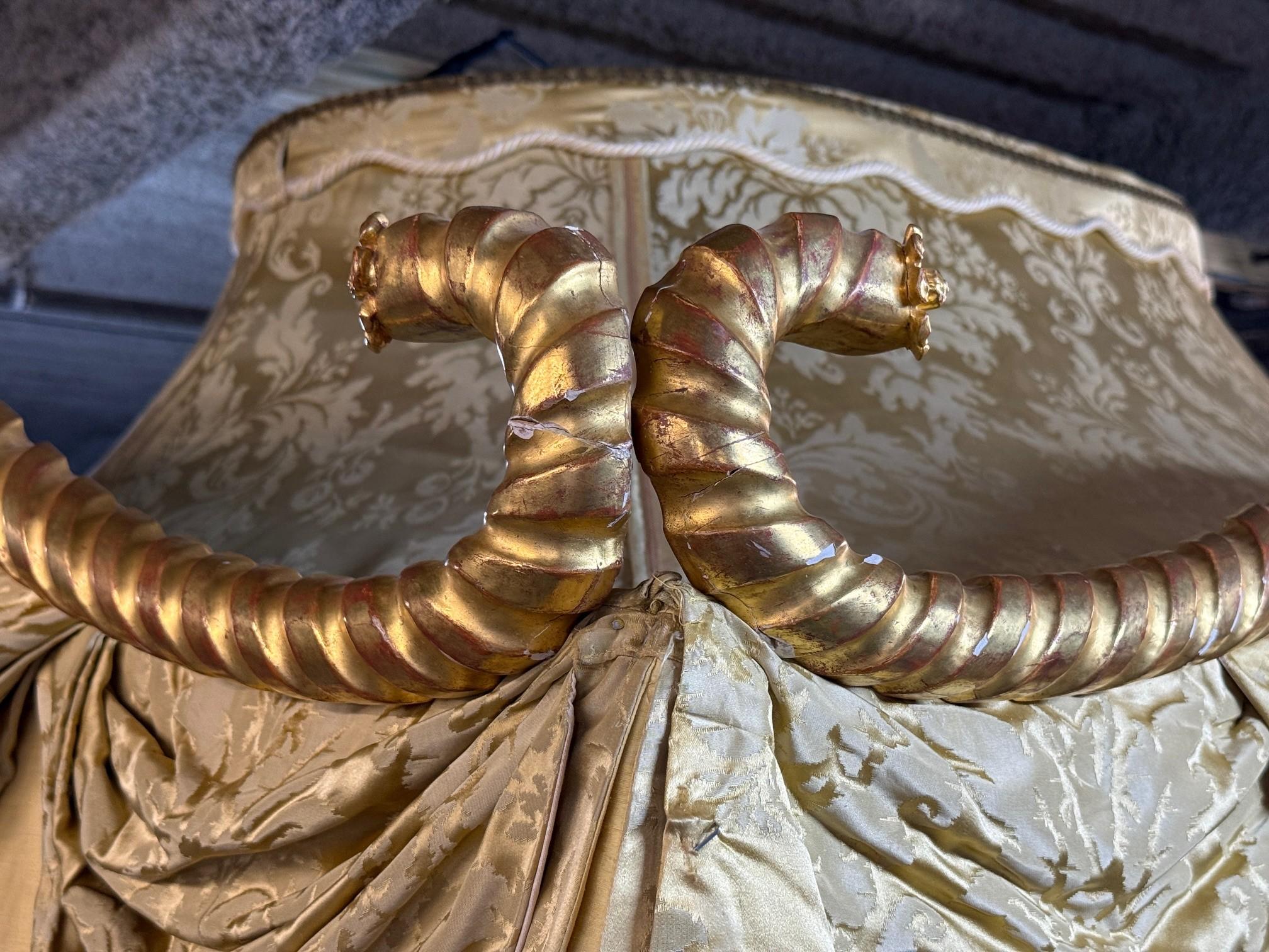 Letto a baldacchino in legno dorato di George III, 1880 circa in vendita 11