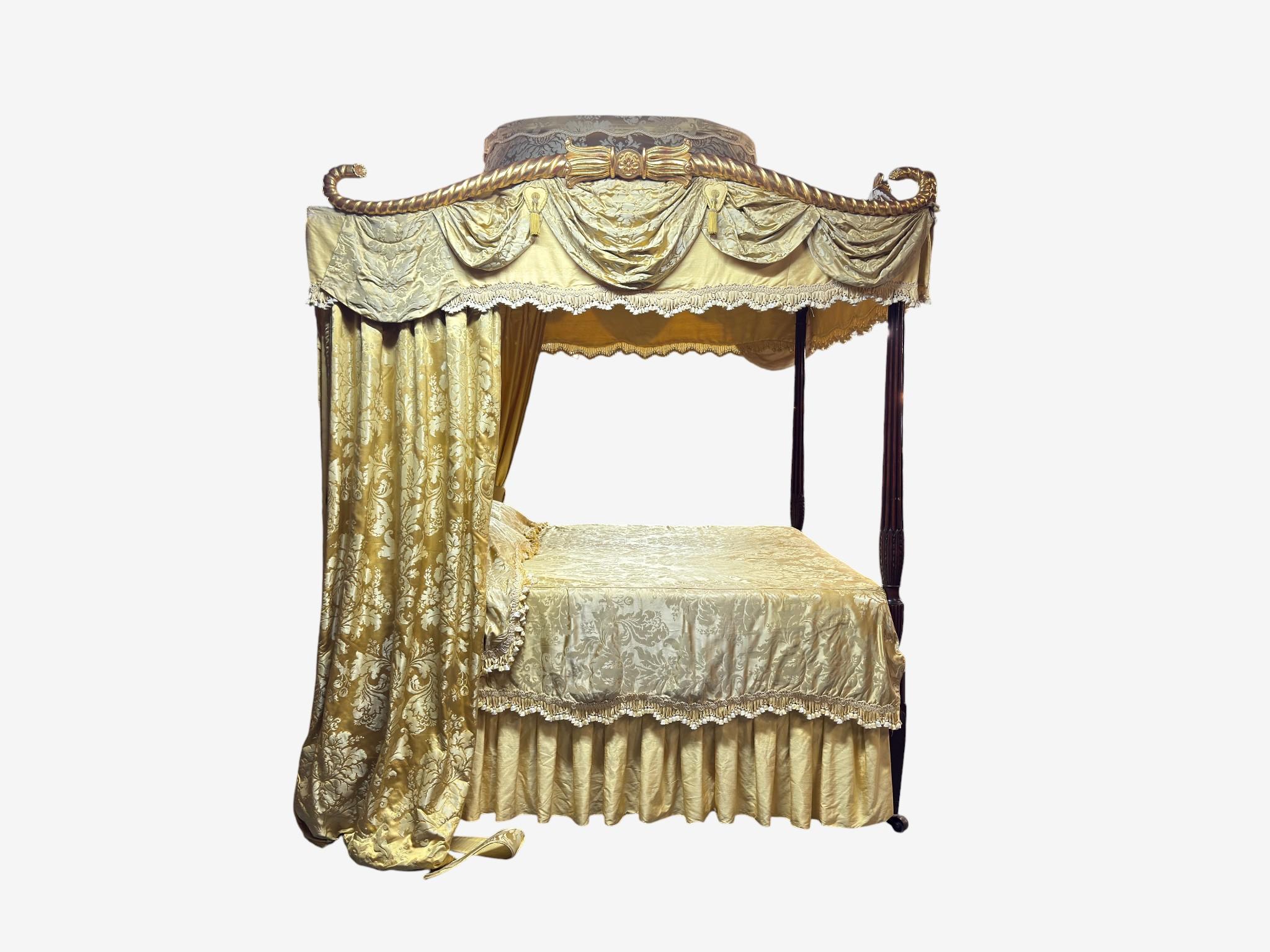 Giorgio III Letto a baldacchino in legno dorato di George III, 1880 circa in vendita