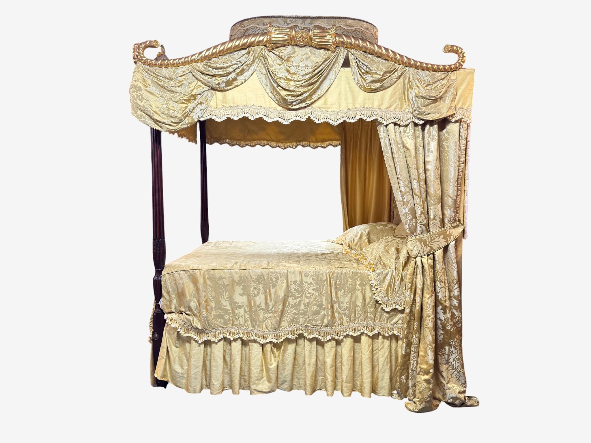 Inizio XX secolo Letto a baldacchino in legno dorato di George III, 1880 circa in vendita