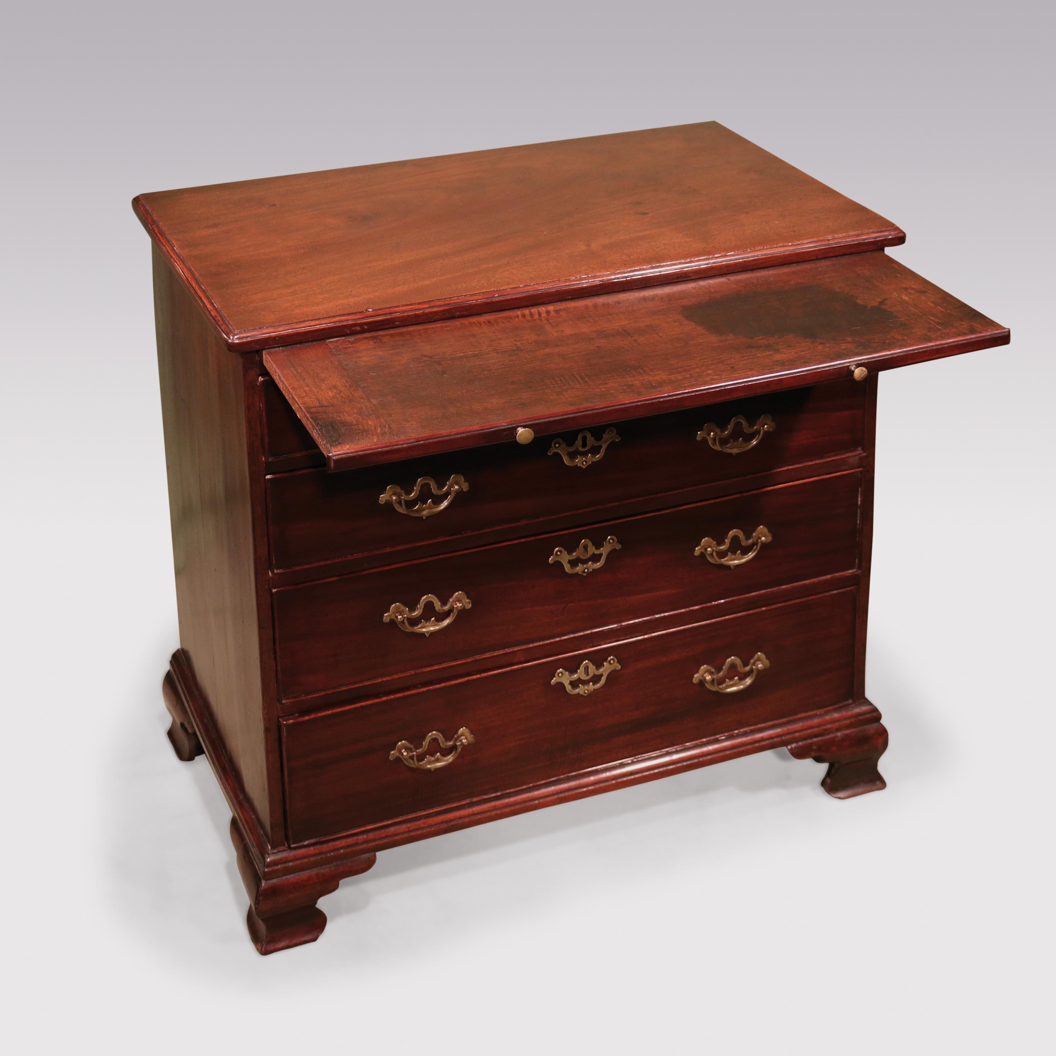 A mid-18th century mahogany chest of drawers of attractive small proportions, having moulded edged top above brushing slide with 4 graduated cockbeaded drawers, retaining original brass handles, supported on ogee bracket feet.
Note: There is a