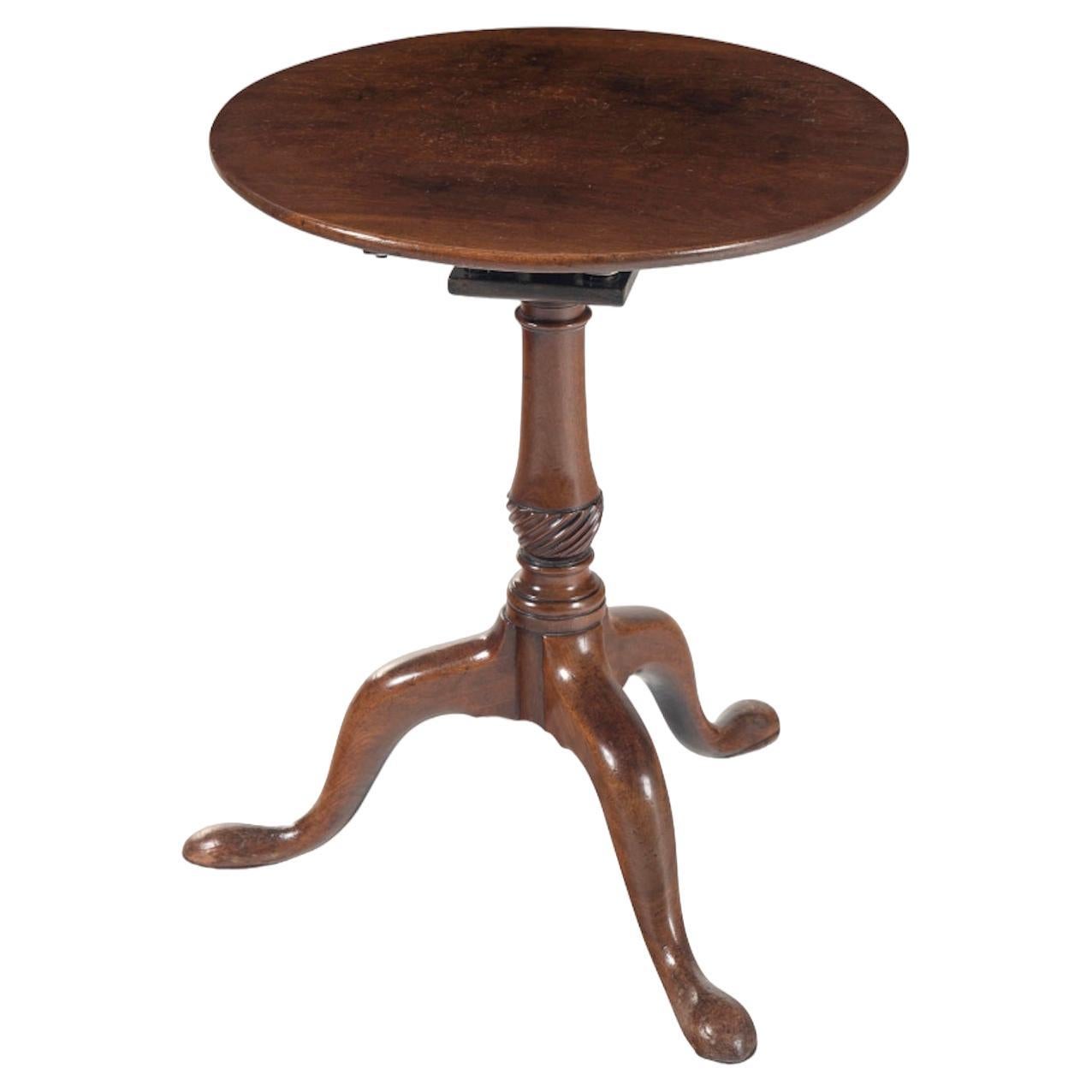 A George III Mahogany Tilt-Top Table 18th Century.  Great color and patination. For Sale