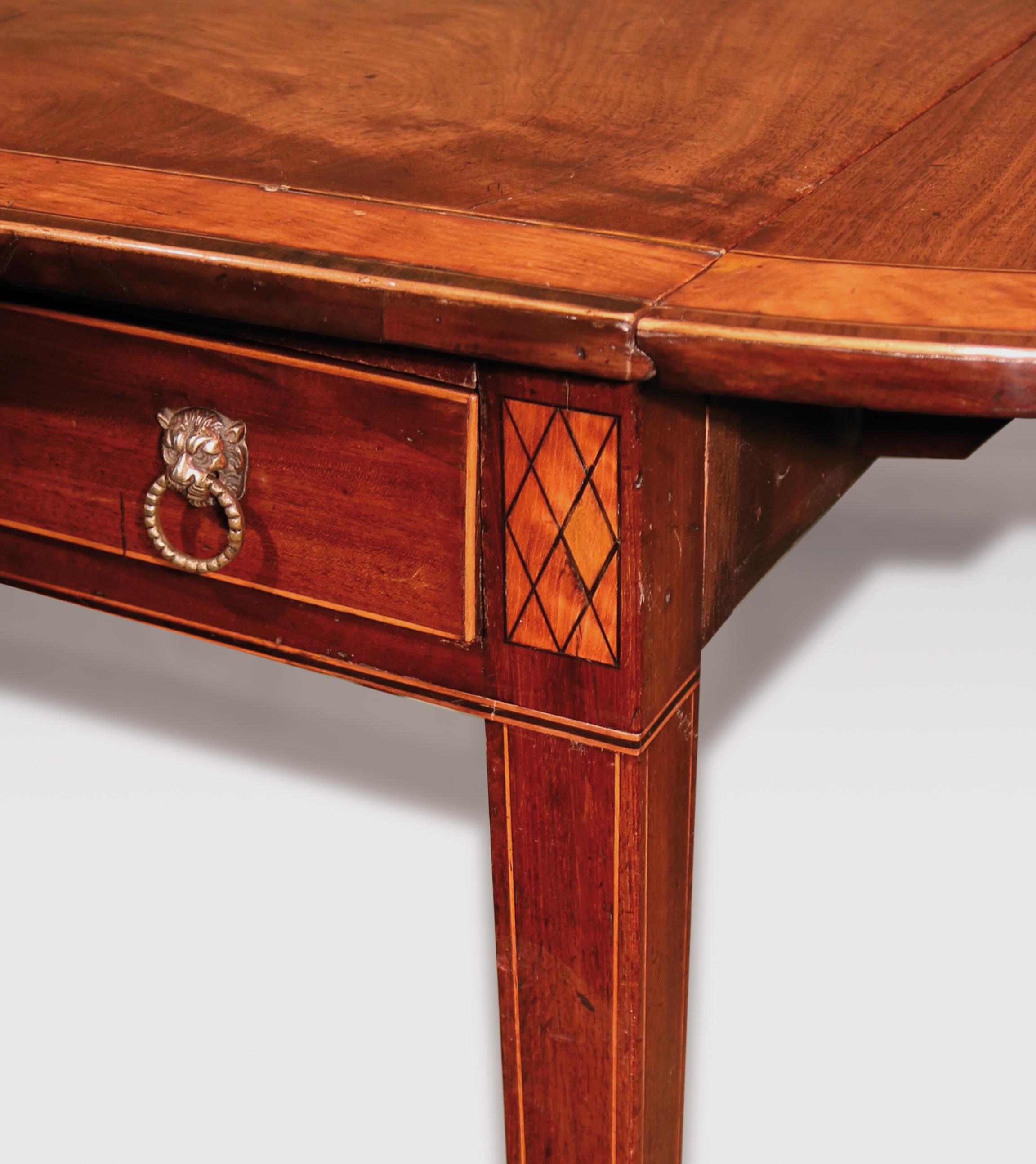 George III Period Mahogany Pembroke Table In Good Condition In London, GB