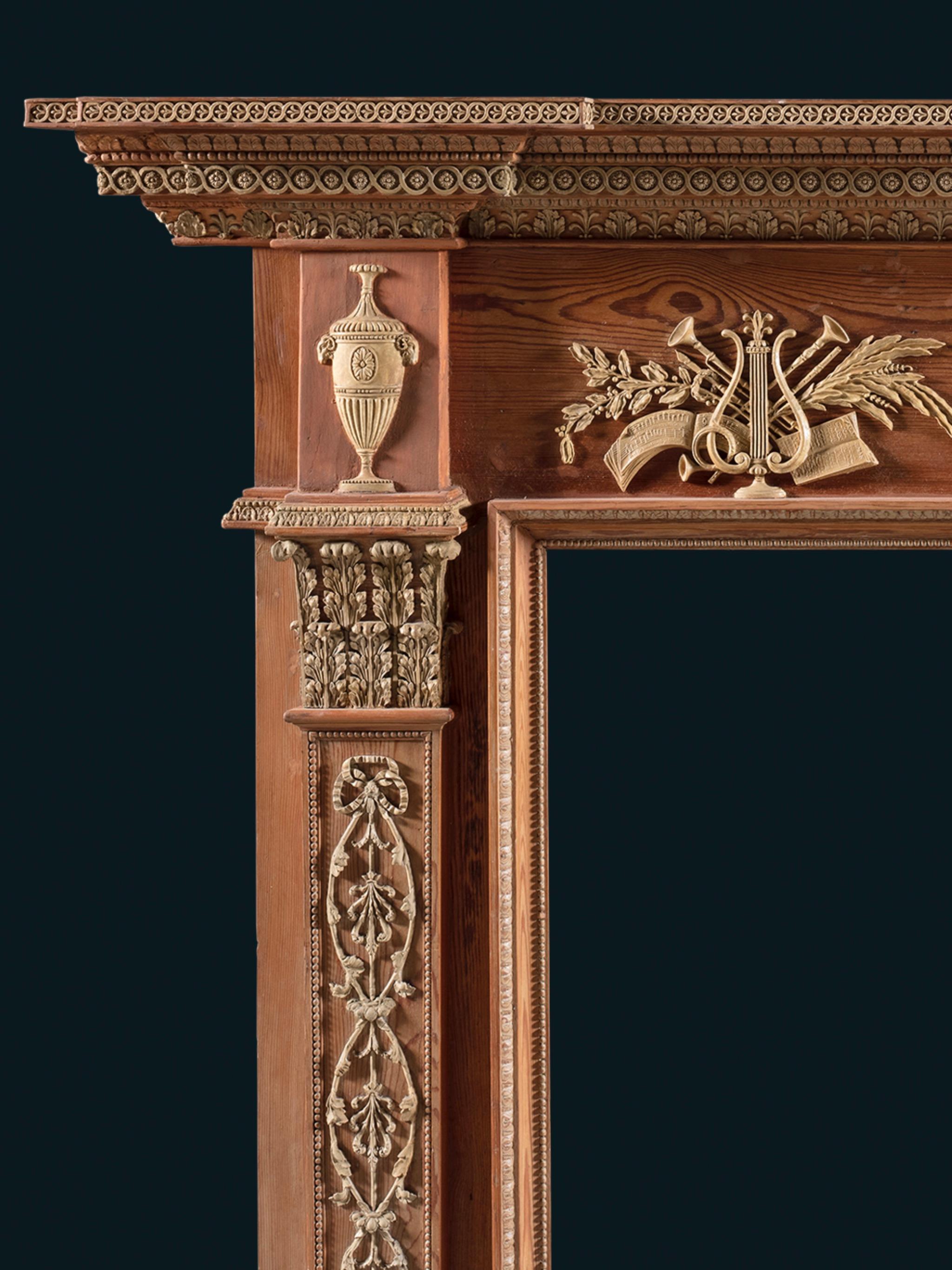 XVIIIe siècle Cheminée George III en pin et gesso en vente