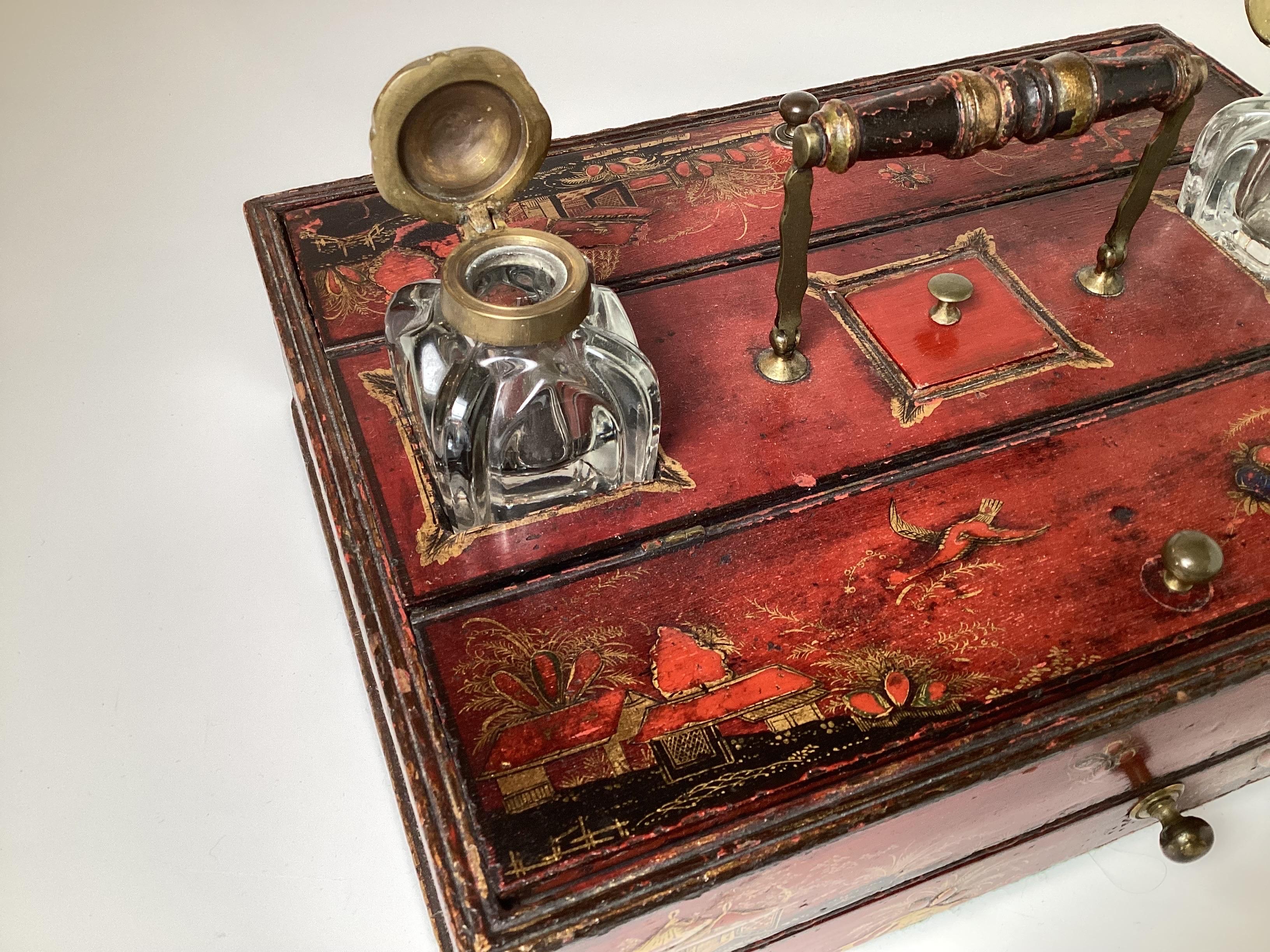 A George III Red Japaned Ink Stand Writing Box  For Sale 2