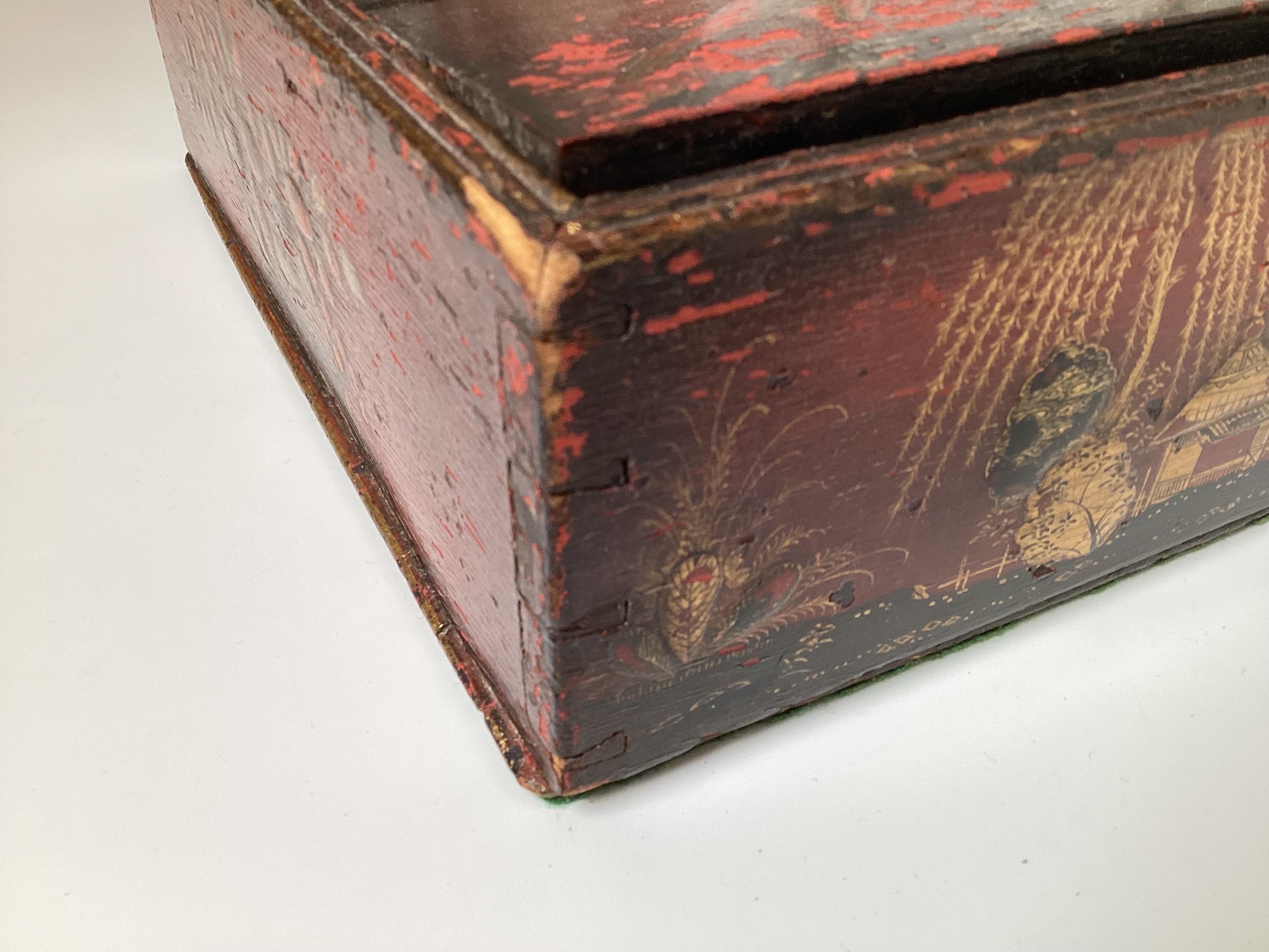 A George III Red Japaned Ink Stand Writing Box  In Good Condition For Sale In Lambertville, NJ