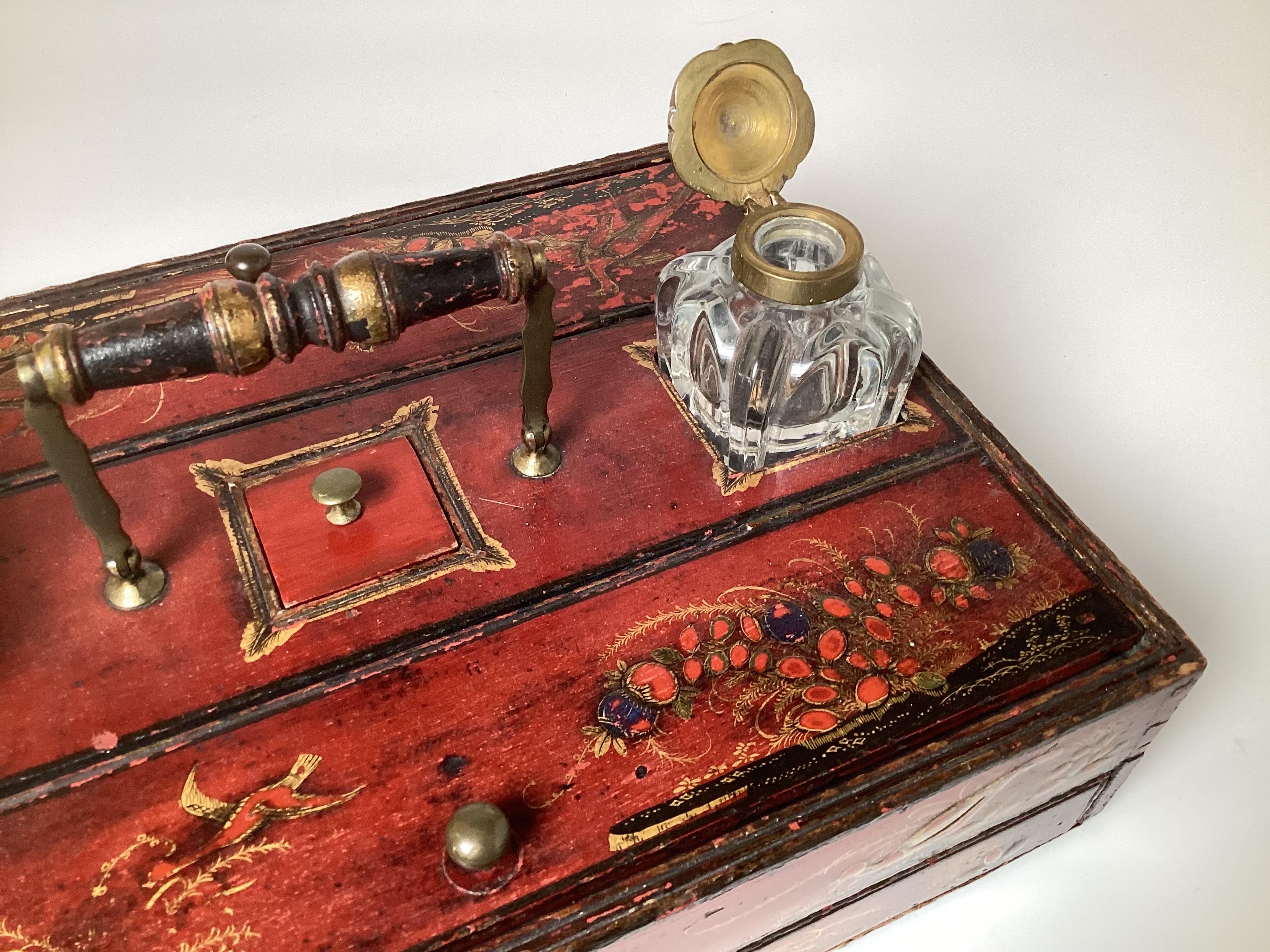 A George III Red Japaned Ink Stand Writing Box  For Sale 1