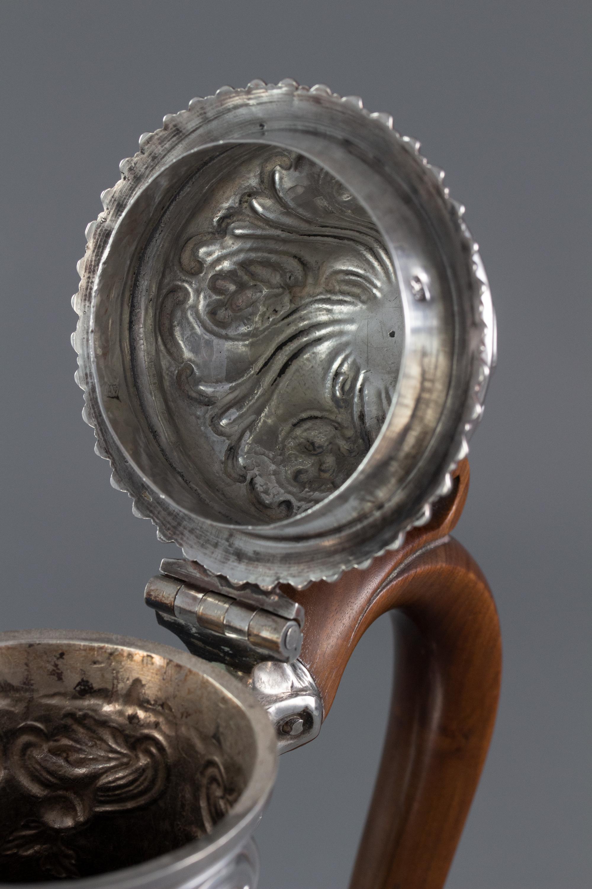 George III Silver Coffee Pot, London 1769 by William Abdy 9