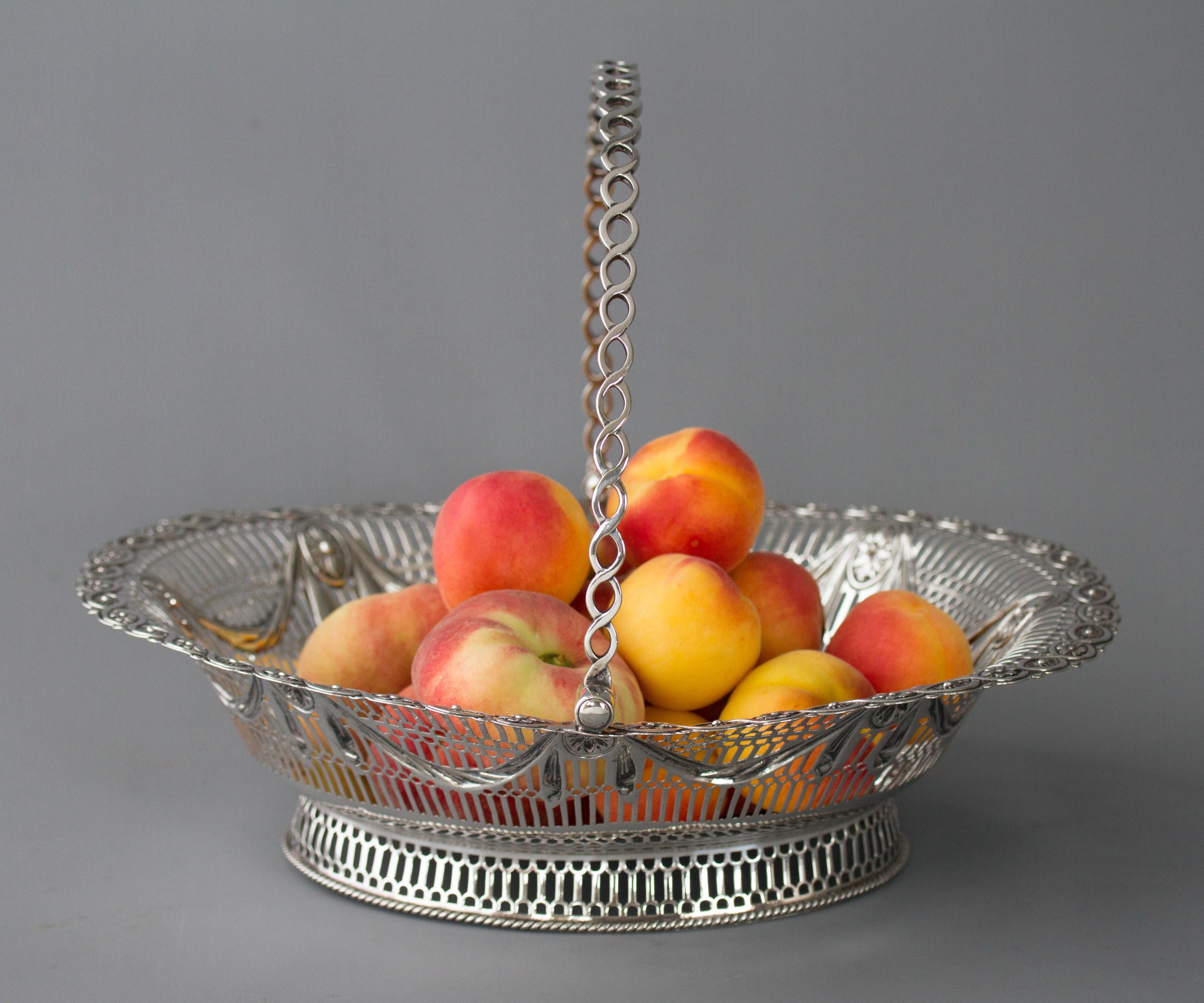 British George III Silver Fruit or Bread Basket by Aldridge & Green, London 1774