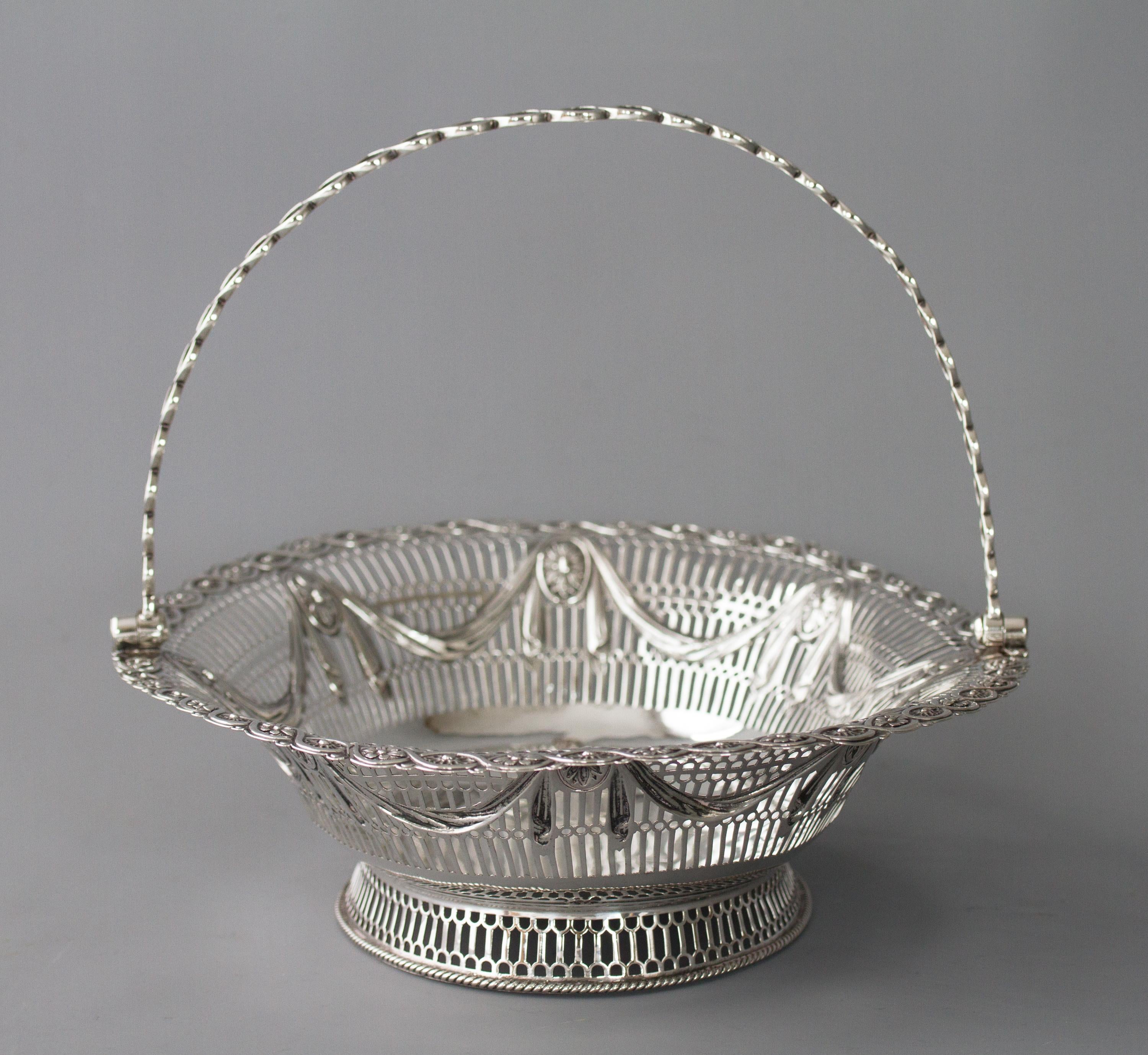 Hand-Crafted George III Silver Fruit or Bread Basket by Aldridge & Green, London 1774