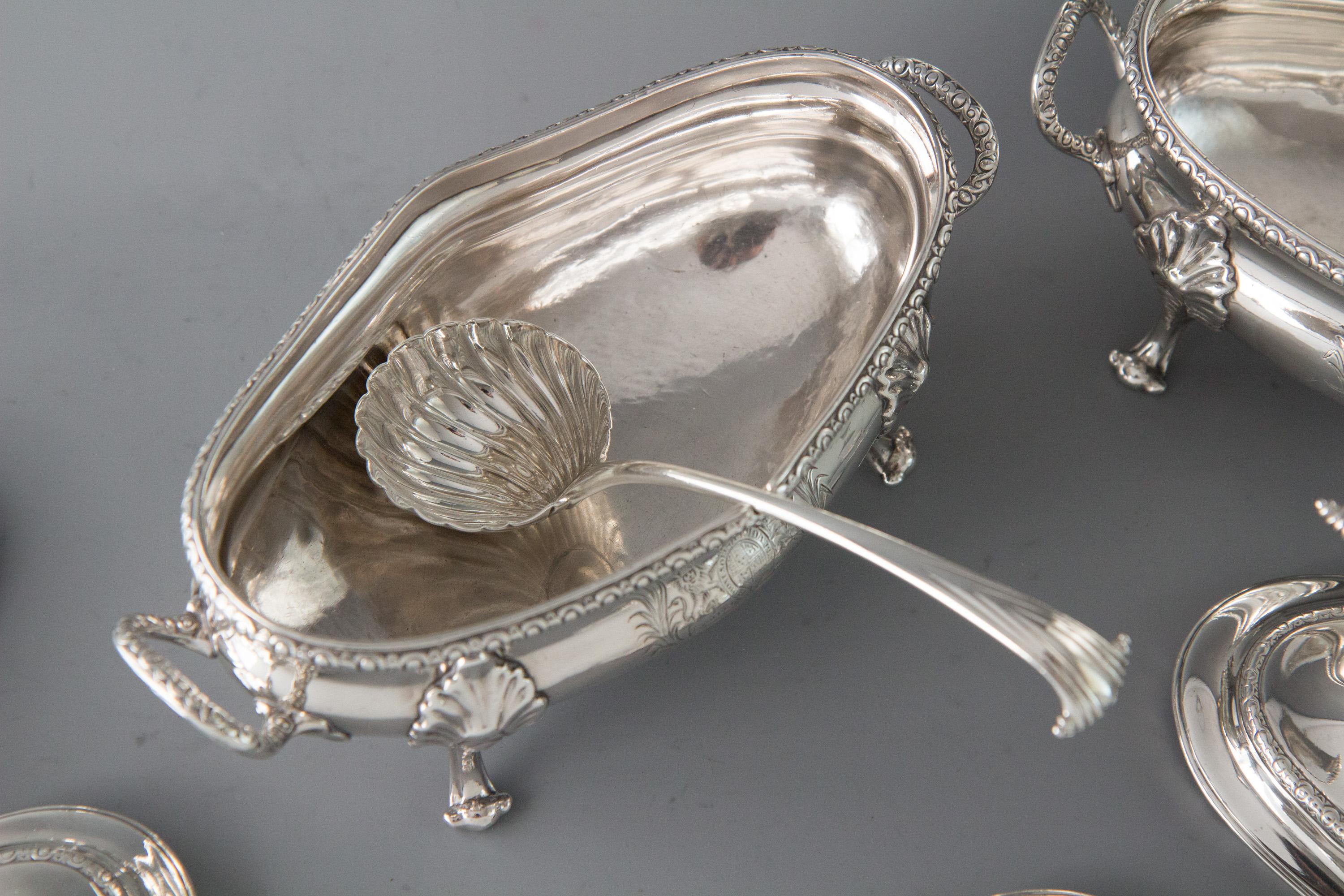 Speaker Smith, Political Interest: George III Silver Sauce Tureens, London, 1774 In Excellent Condition For Sale In Cornwall, GB