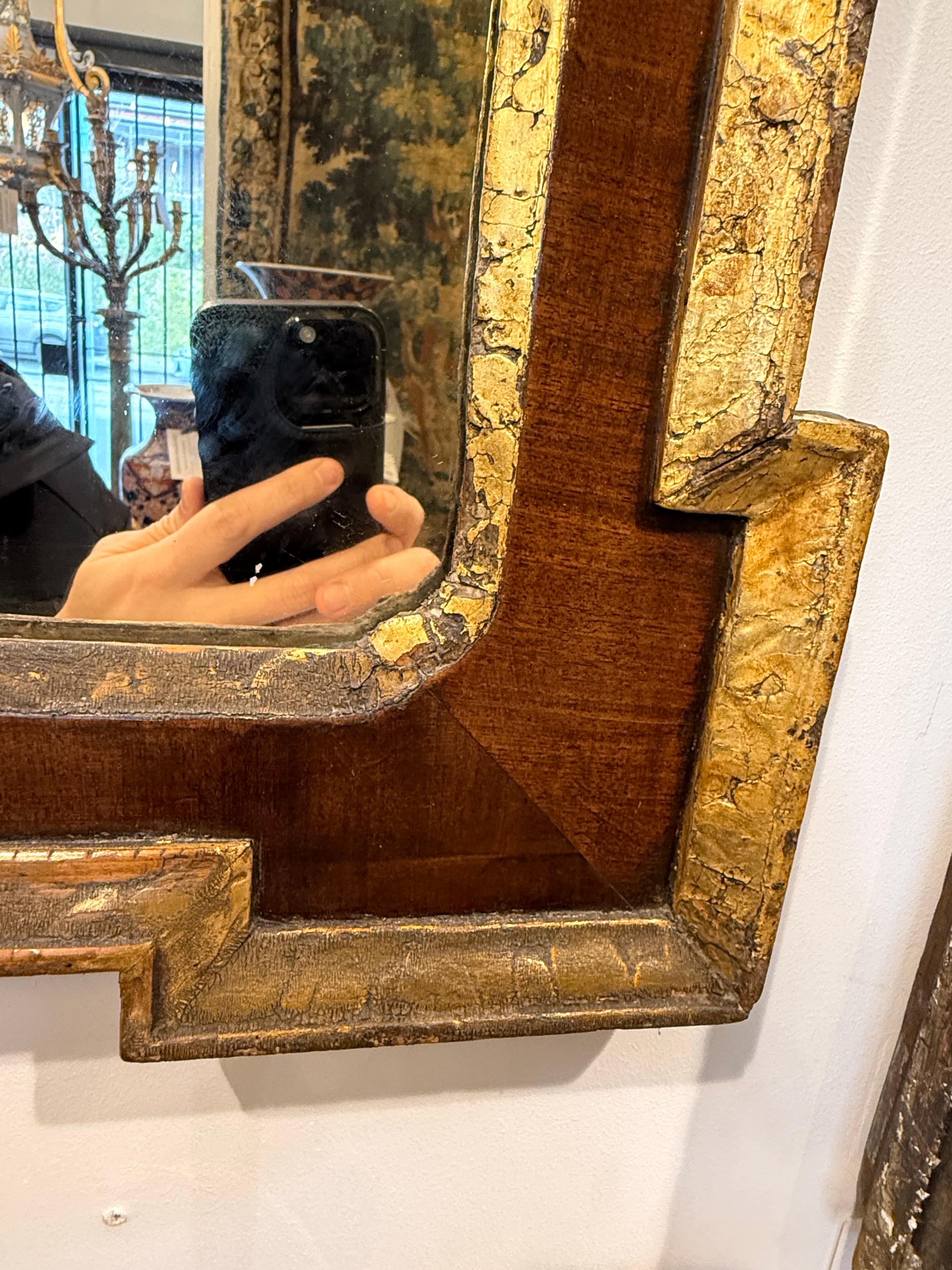 Specchio da parete in legno dorato di Giorgio III, fine del XVIII secolo in vendita 3