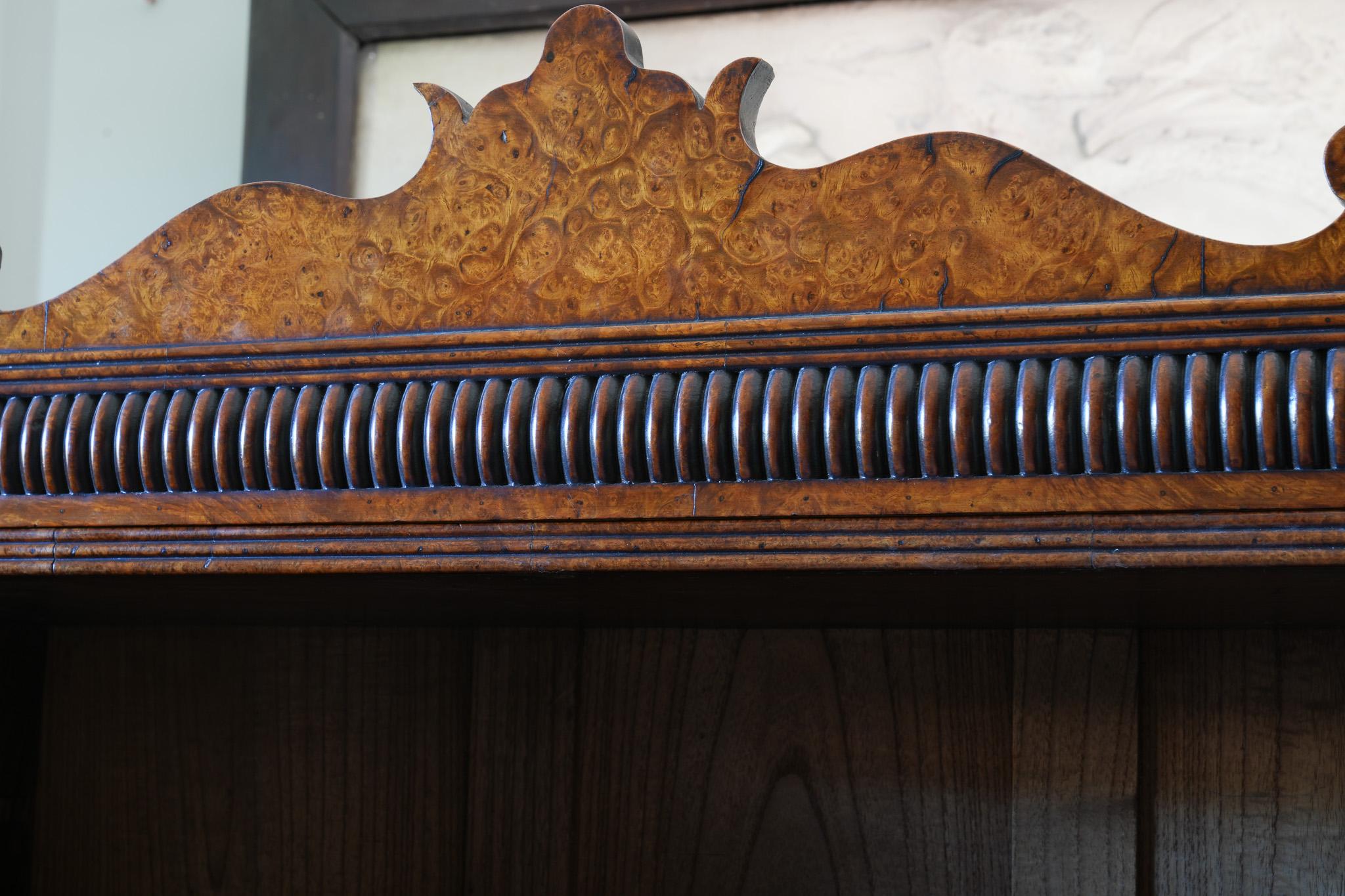 A George IV Chinese Amboyna Desk For Sale 8