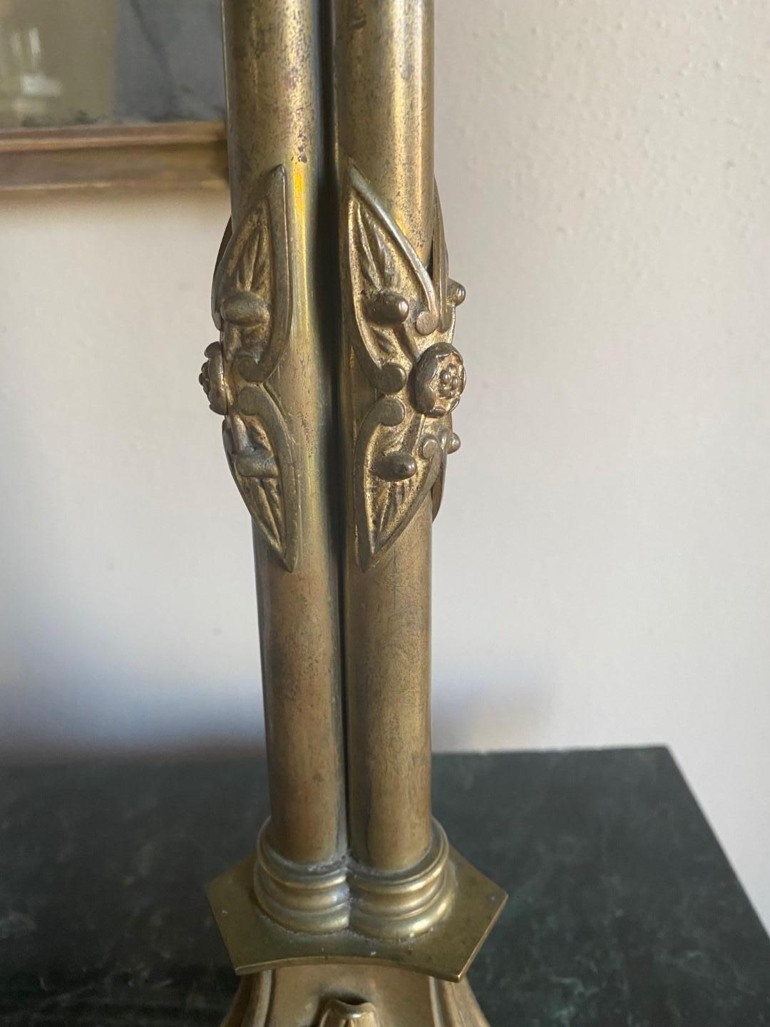 George IV 'Cluster-Column' Bronze Lamp, Early 19th Century In Good Condition For Sale In Spencertown, NY