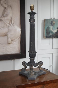 Lámpara de mesa con columna Jorge IV