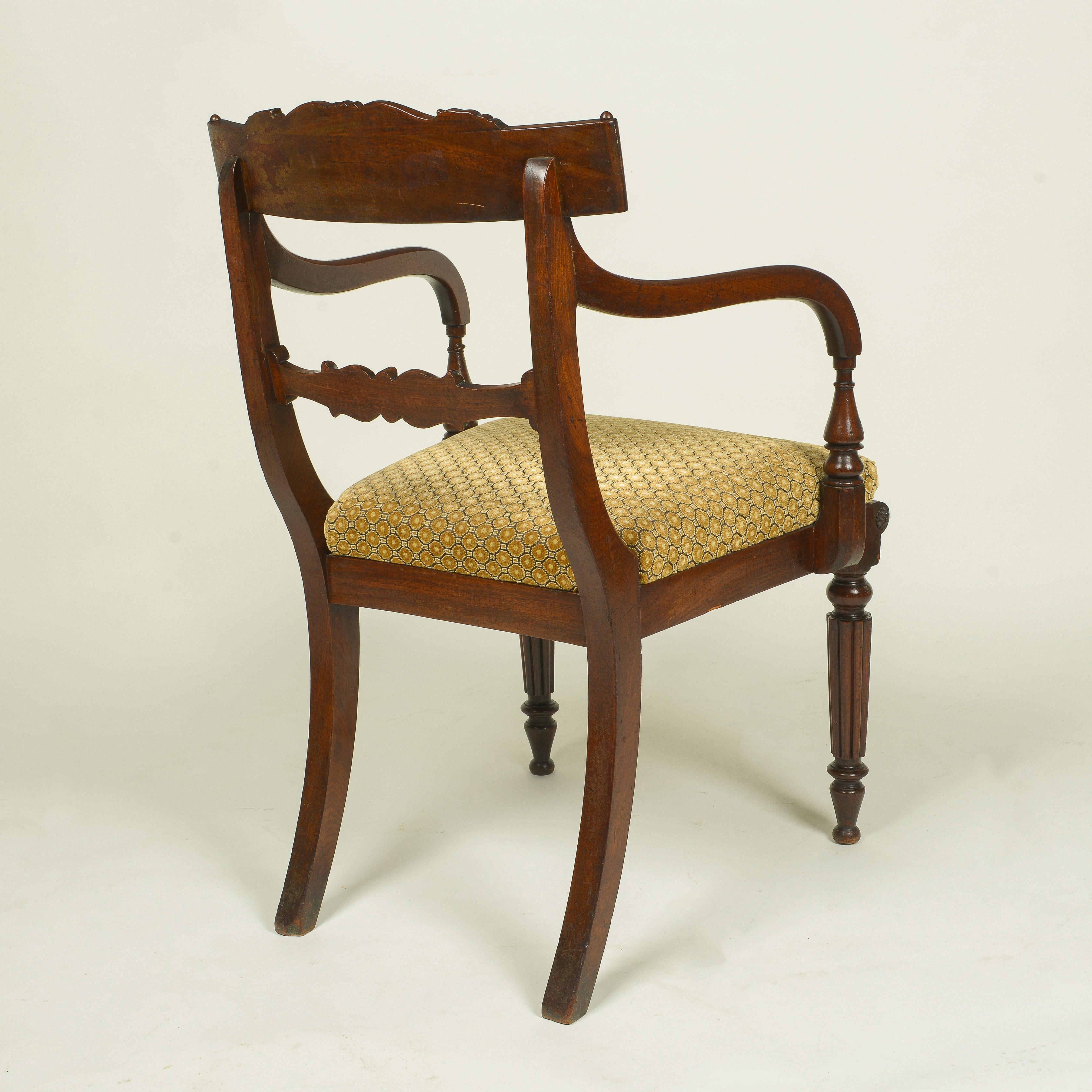 George IV Mahogany Armchair In Excellent Condition For Sale In New York, NY