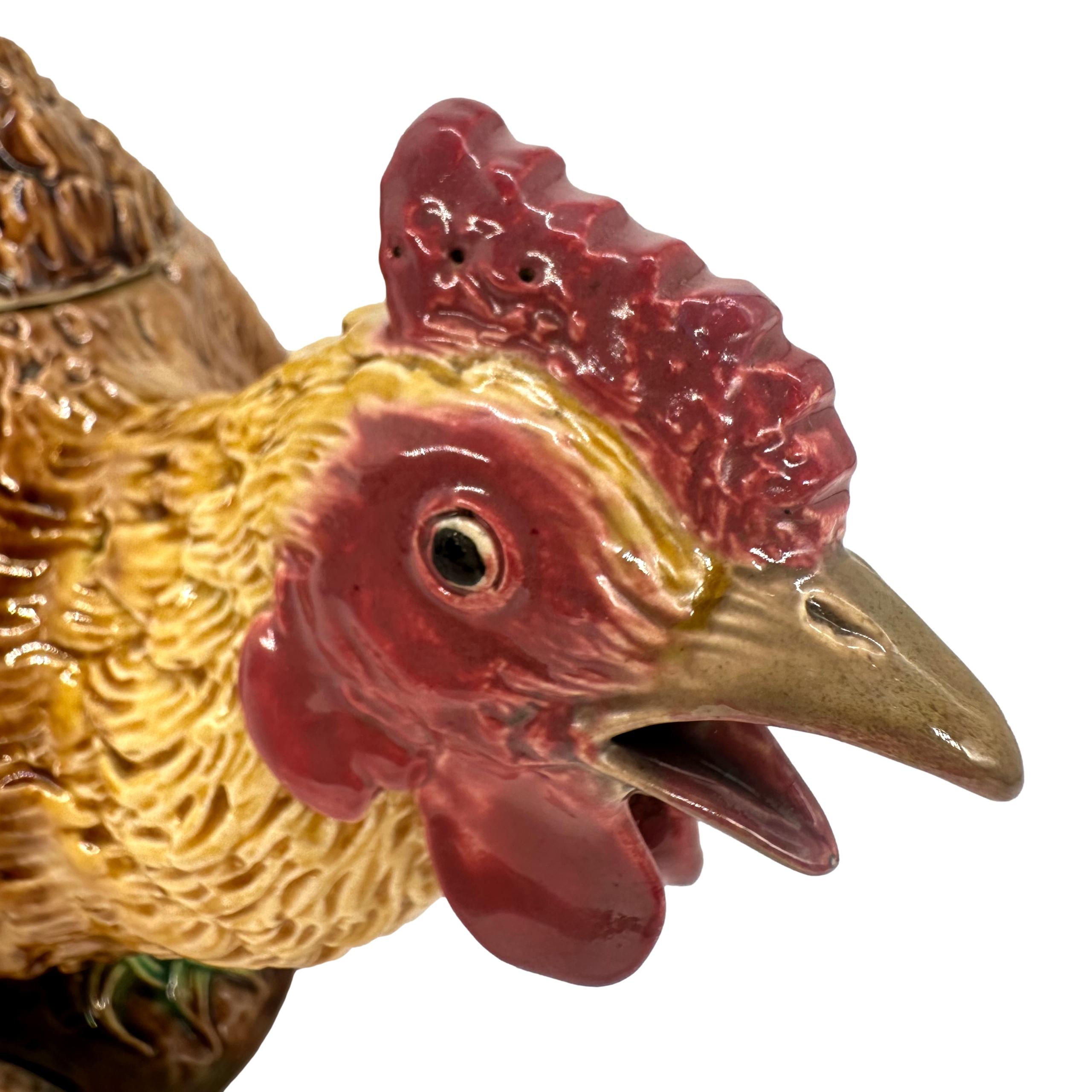 Majolica Teiera a forma di gallo in maiolica di George Jones, inglese, 1872 ca. in vendita