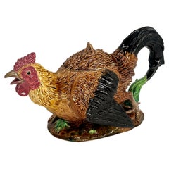 Tetera de mayólica con gallo de George Jones, inglesa, hacia 1872