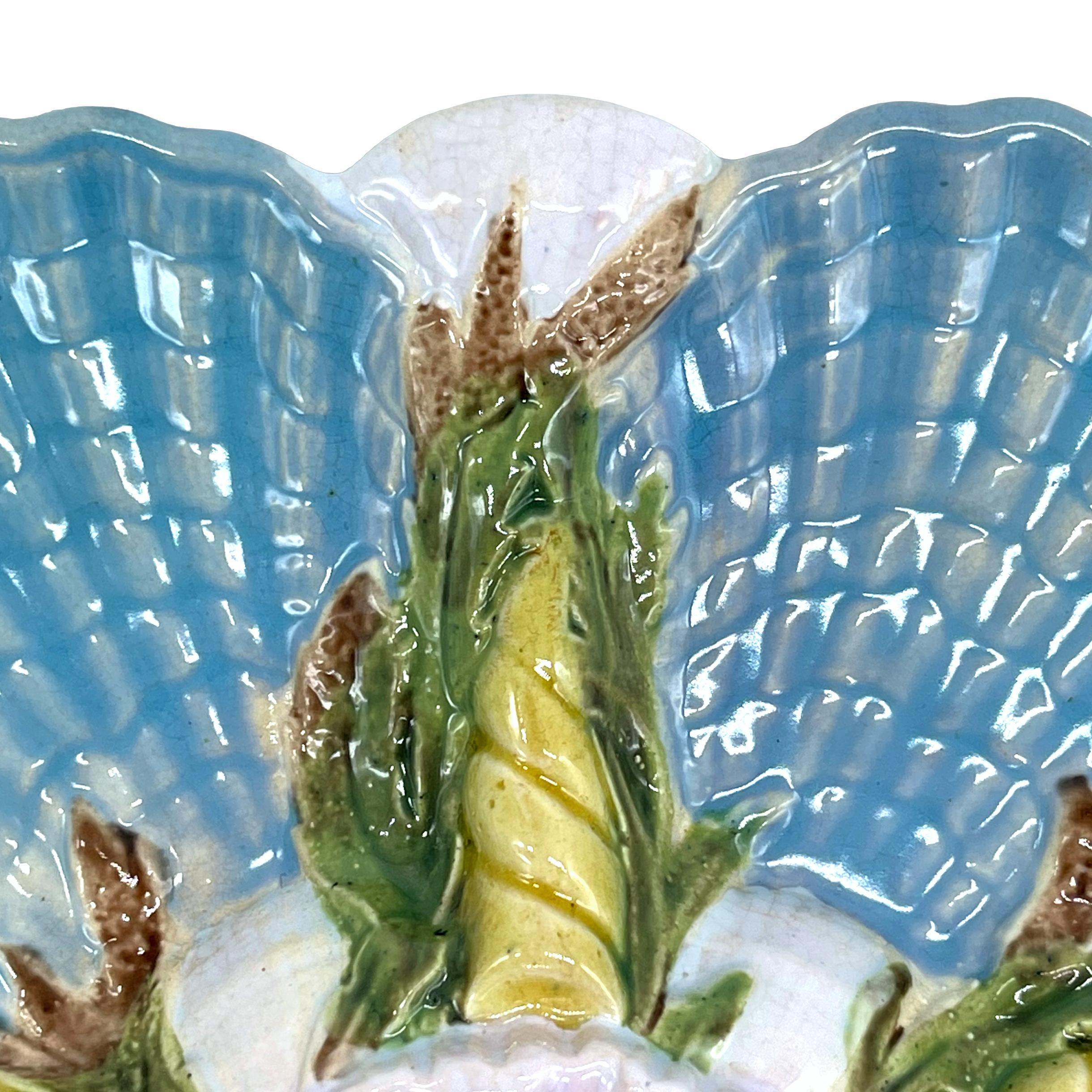 Glazed George Jones Majolica Scalloped Oyster Plate on Turquoise, English, ca. 1875