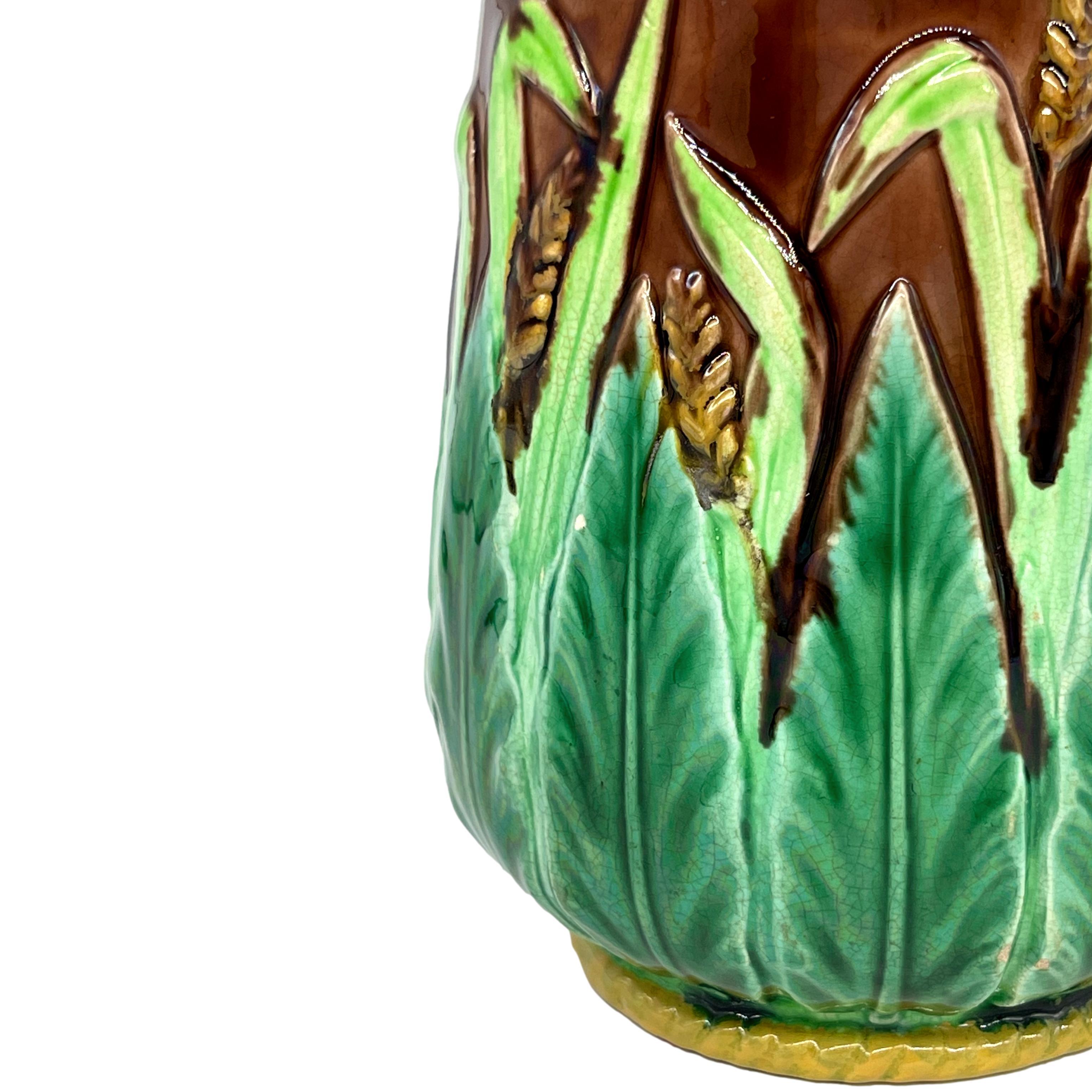 George Jones Majolica Wheat Pitcher with Green Acanthus Leaves, Ca. 1875 For Sale 6