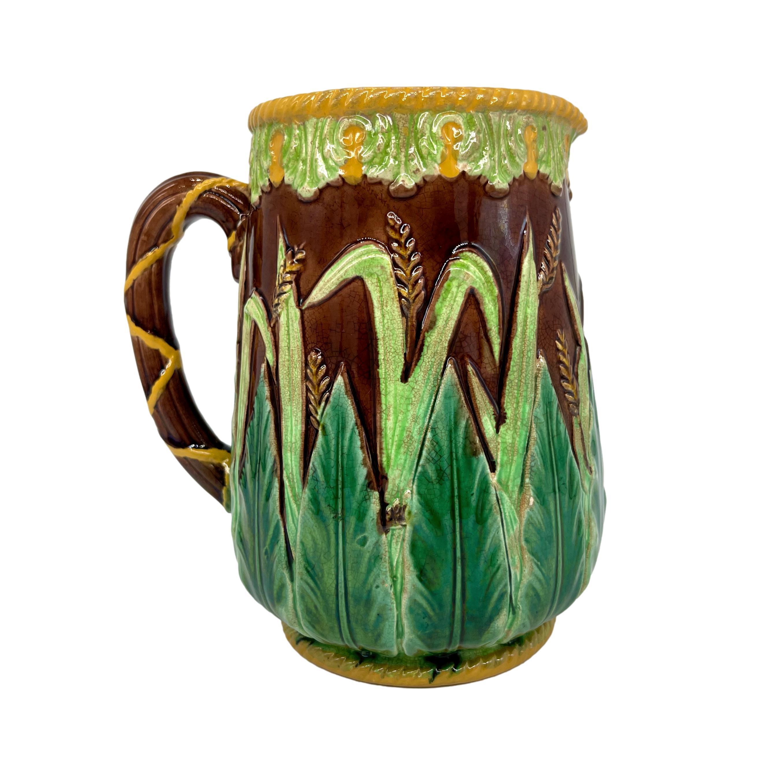 George Jones Majolica Wheat Pitcher with Green Acanthus Leaves, Ca. 1875 In Good Condition For Sale In Banner Elk, NC