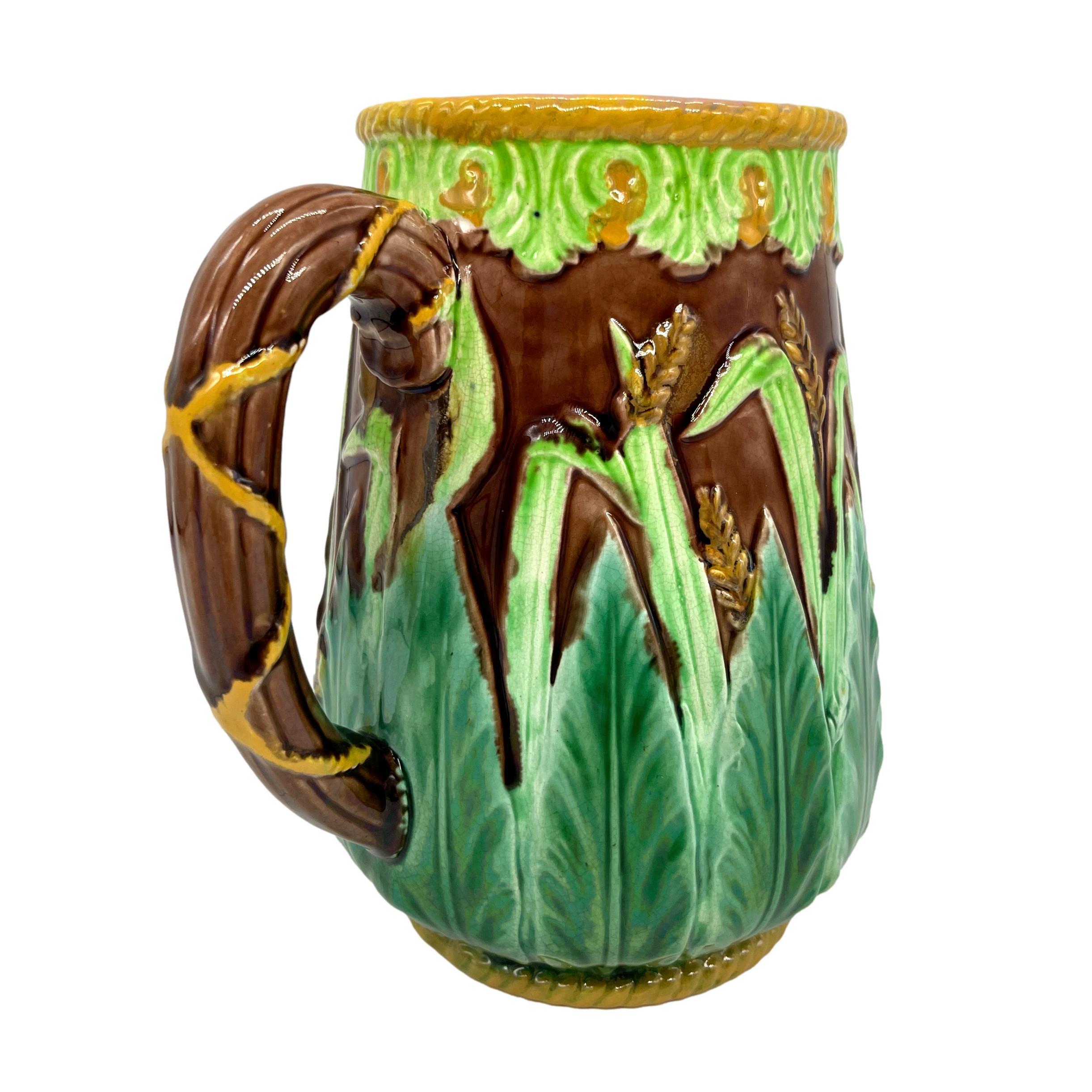 George Jones Majolica Wheat Pitcher with Green Acanthus Leaves, Ca. 1875 For Sale 1