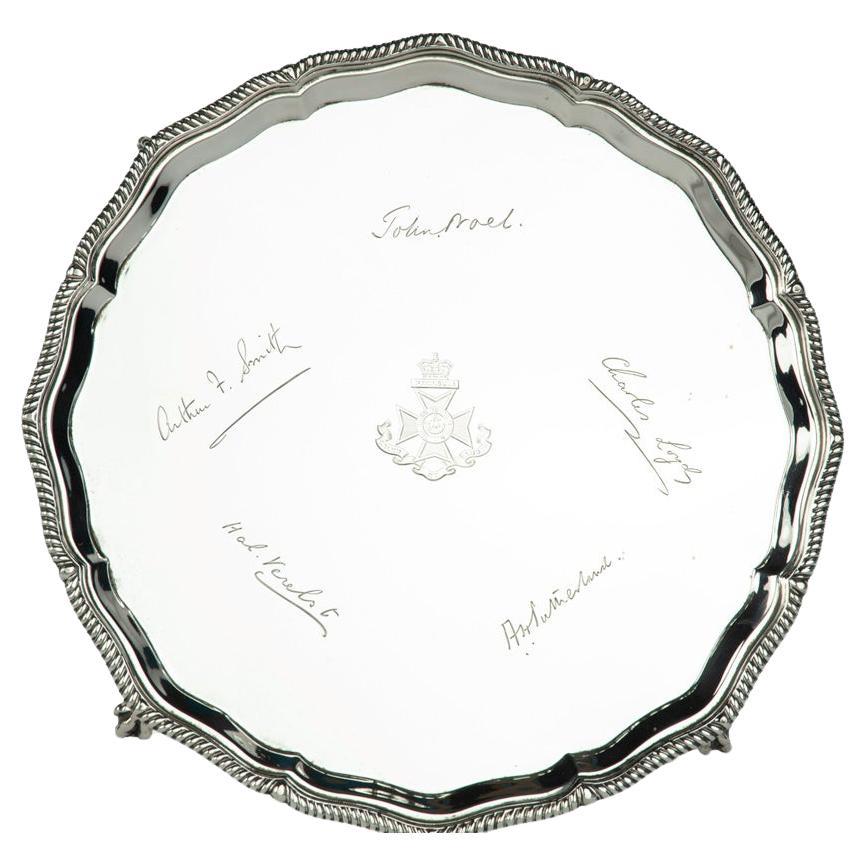 Silberne Präsentationsschale von George V. für The King's Royal Rifle Corps im Angebot