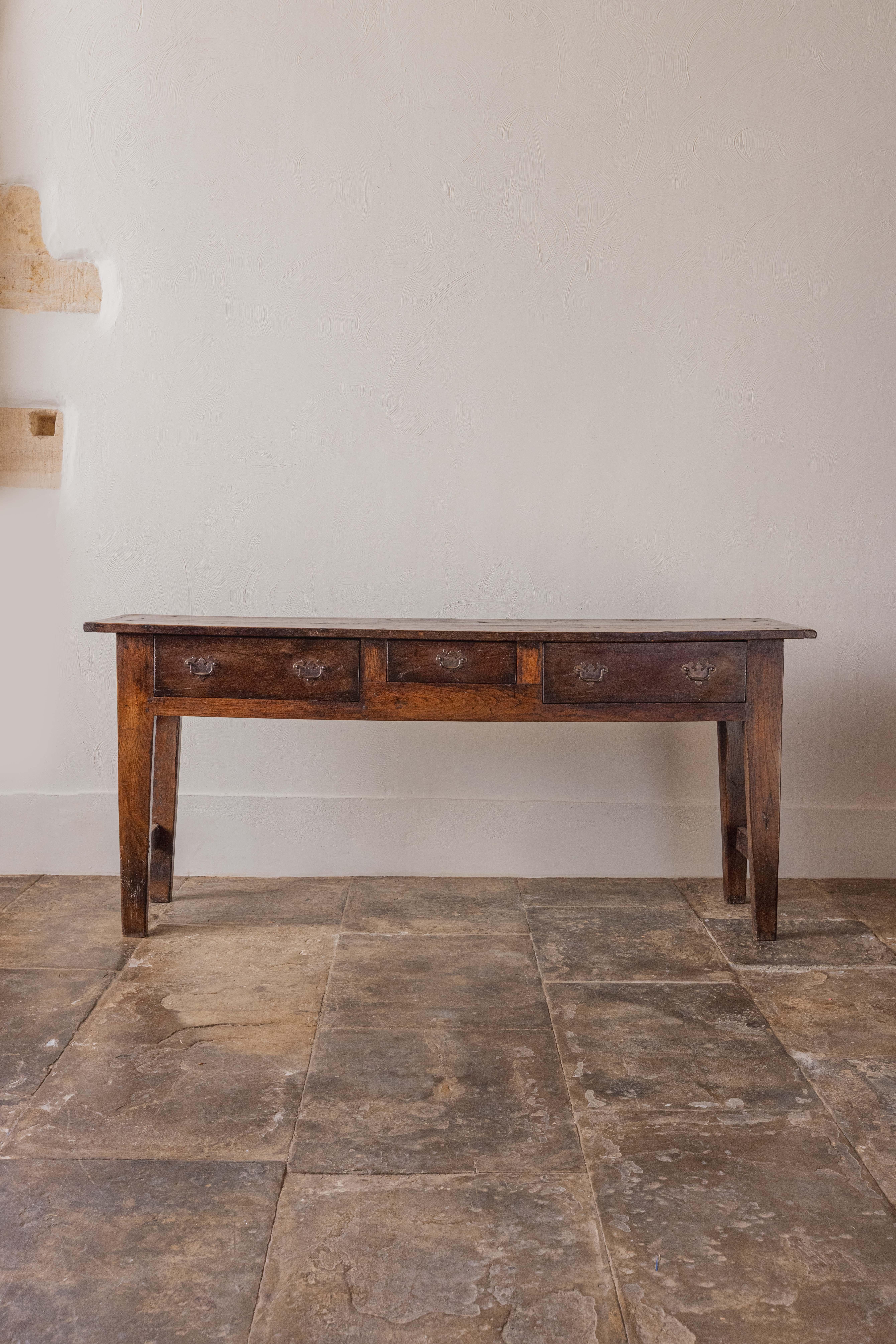 A Georgian Chestnut Dresser Base For Sale 2