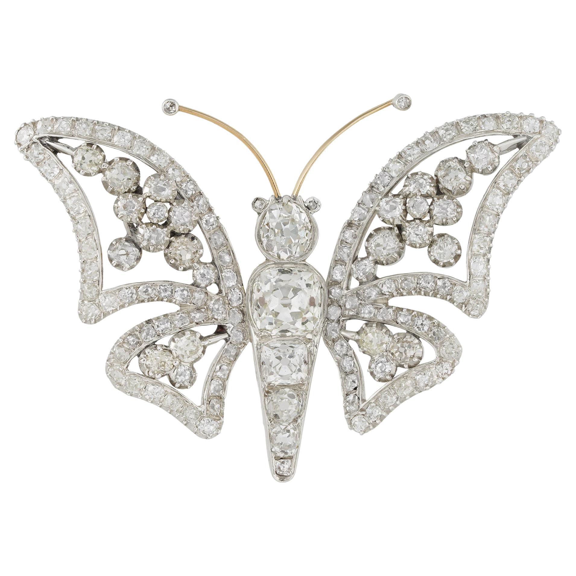 Une broche géorgienne sertie de diamants en forme de papillon tremblant