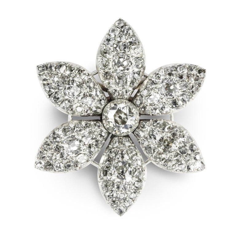 Georgian Diamond Set Jasmine Flower Brooch In Good Condition For Sale In London, GB