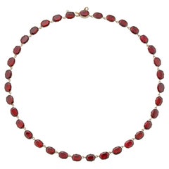 A Georgian garnet riviere necklace