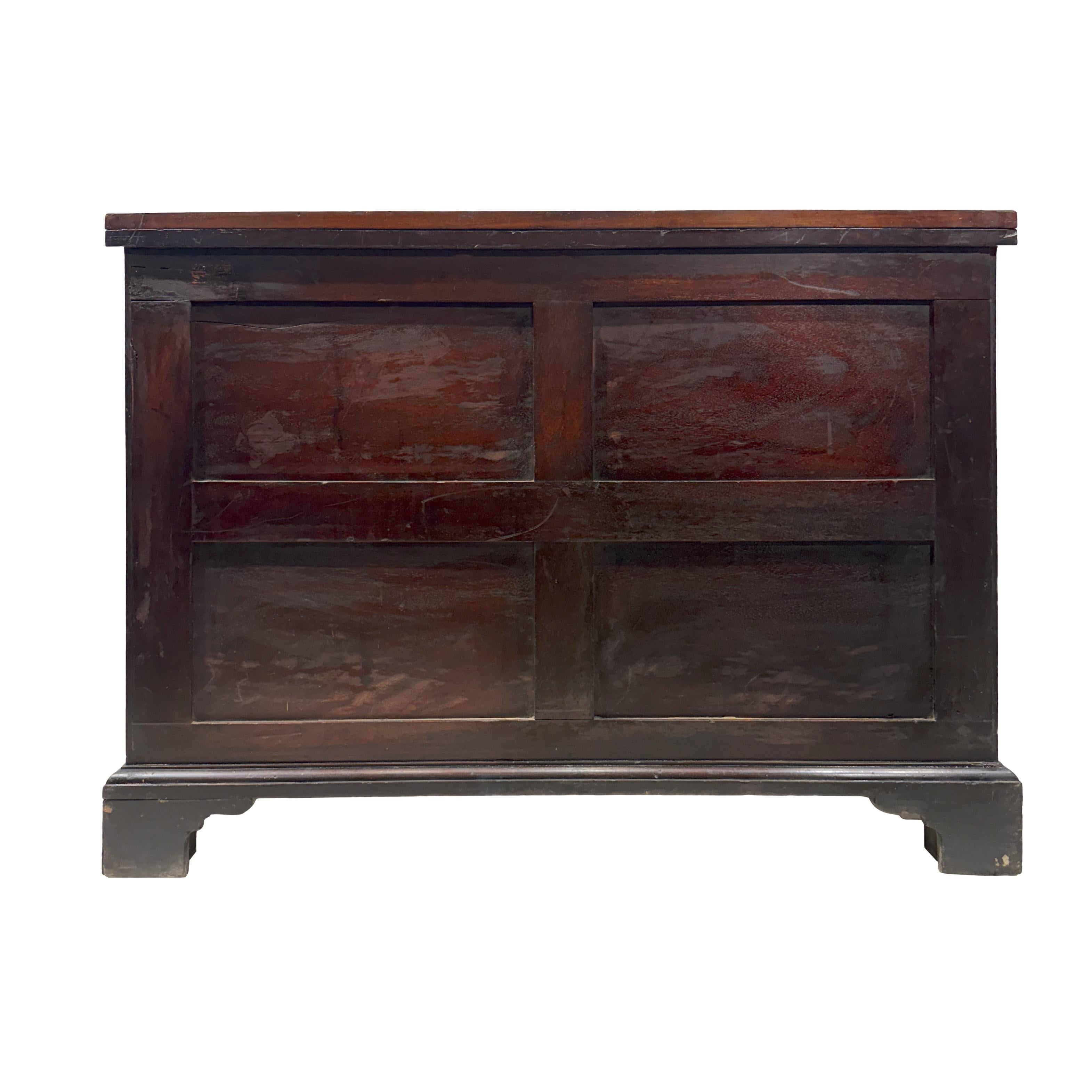 Cassapanca georgiana in mogano con intarsi in legno di raso, inglese, 1830 ca. in vendita 5