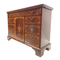 Cassapanca georgiana in mogano con intarsi in legno di raso, inglese, 1830 ca.