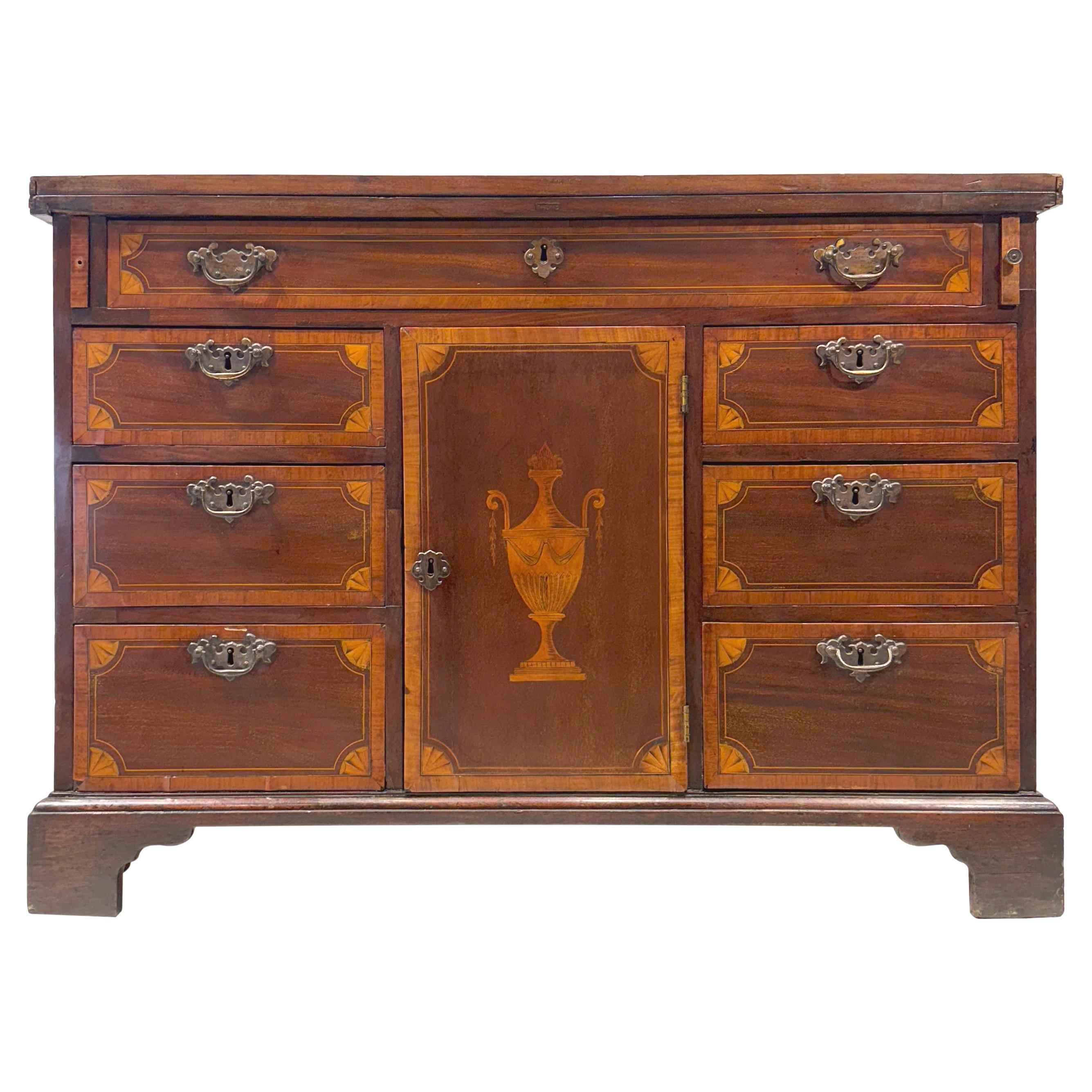 Cassapanca georgiana in mogano con intarsi in legno di raso, inglese, 1830 ca. in vendita
