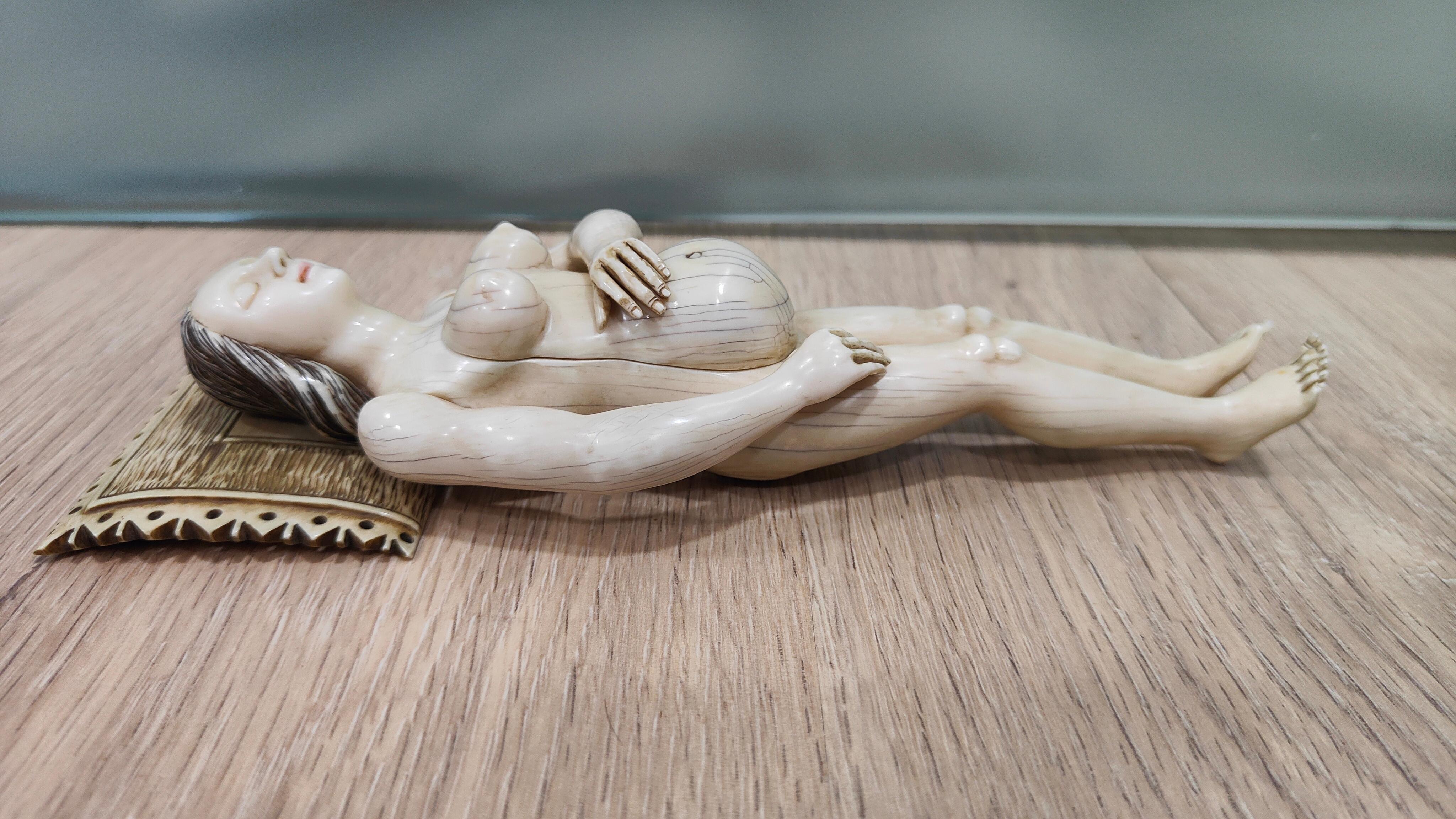 A GERMAN  ANATOMICAL MODEL OF a PREGNANT WOMAN STEPHEN ZICK For Sale 5