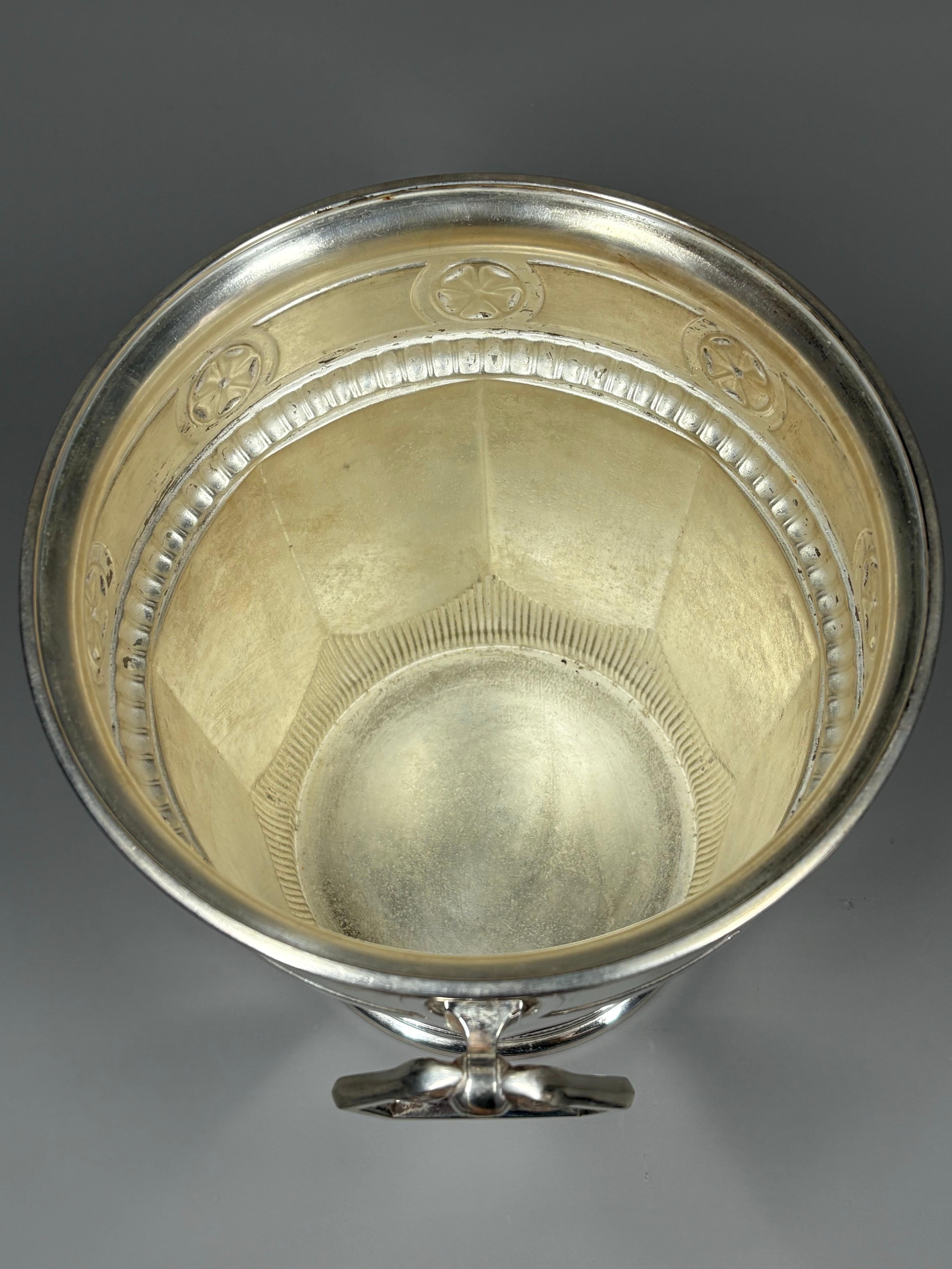 A German Art Nouveau silver plate champagne / wine cooler by Orivit, circa 1905 For Sale 4