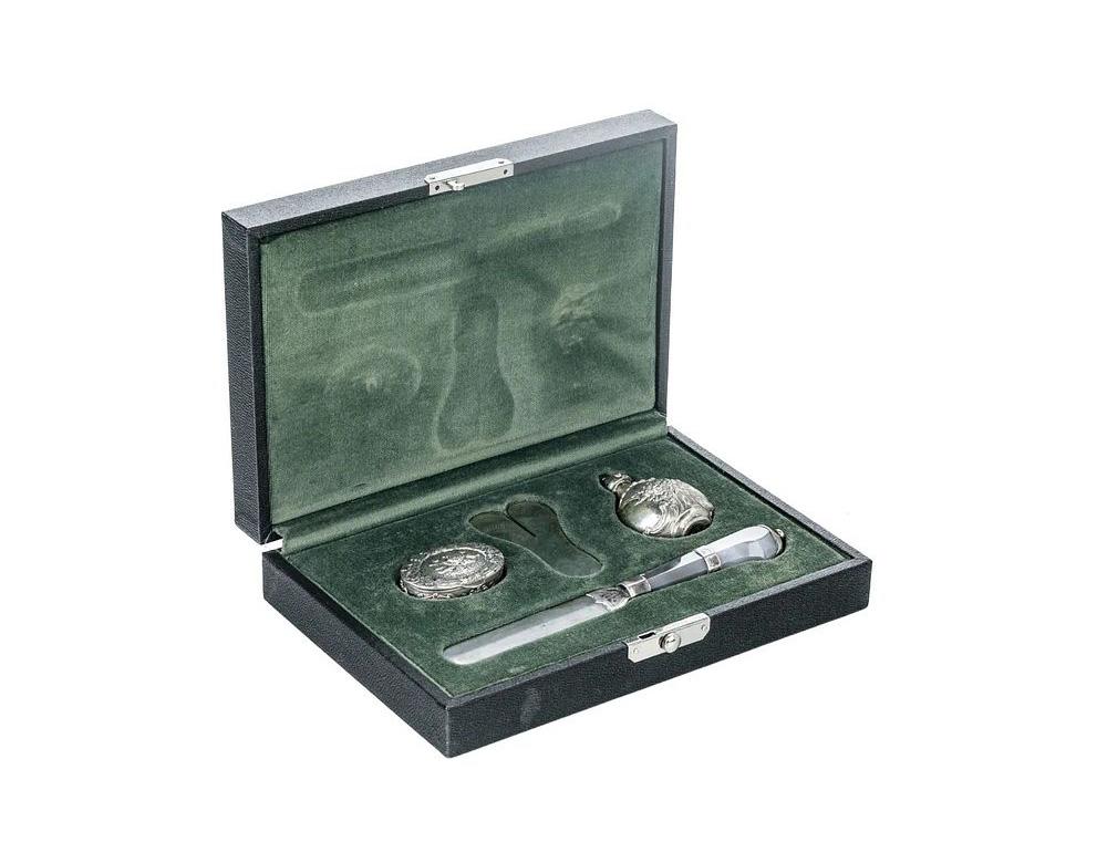 A German Four Piece Silver and Marble Brit Milla Set, Late 19th Century For Sale 2