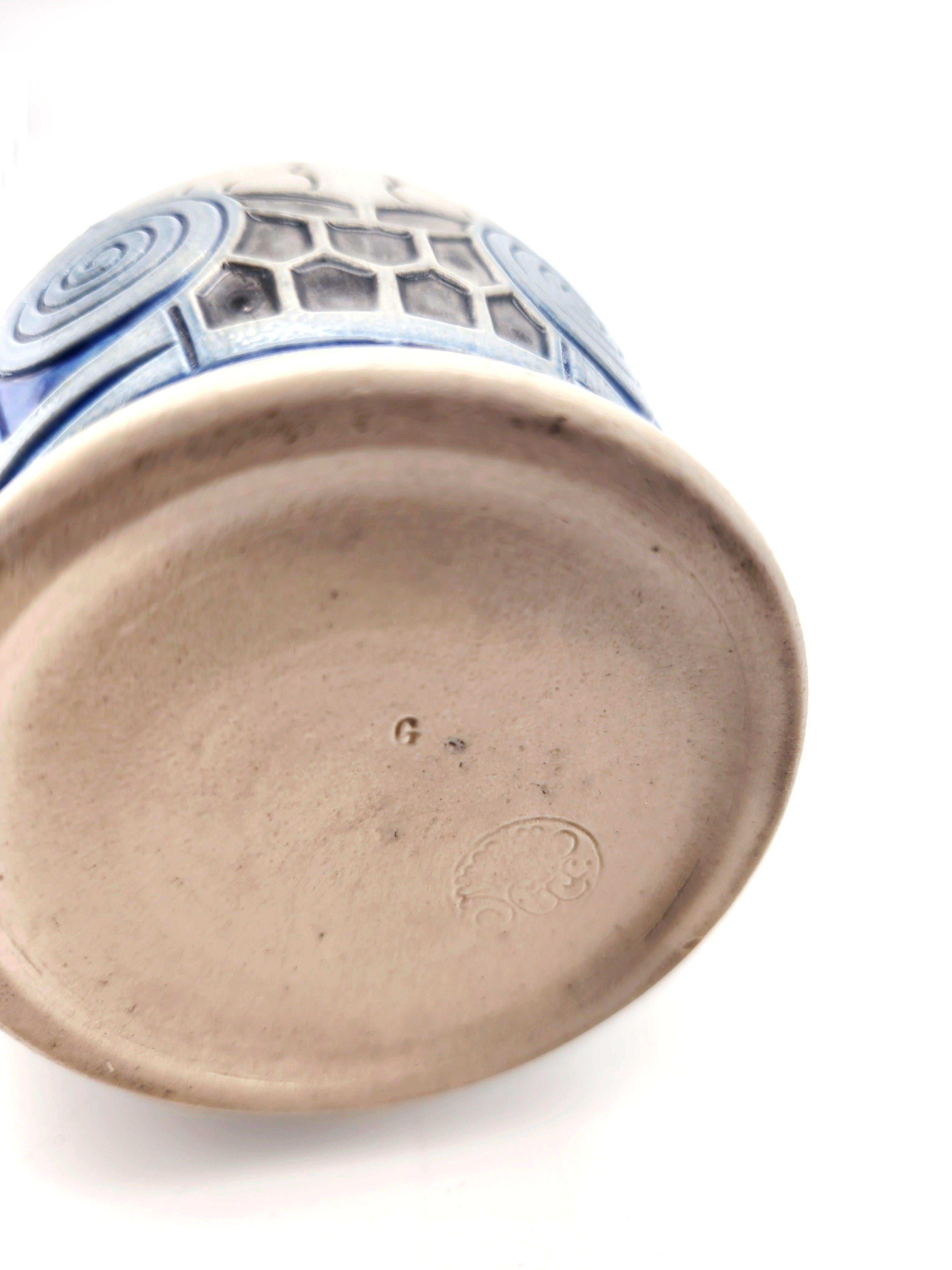 A German Jugendstil beer tankard by Merkelbach Wick with pewter lid, ca. 1902 For Sale 4