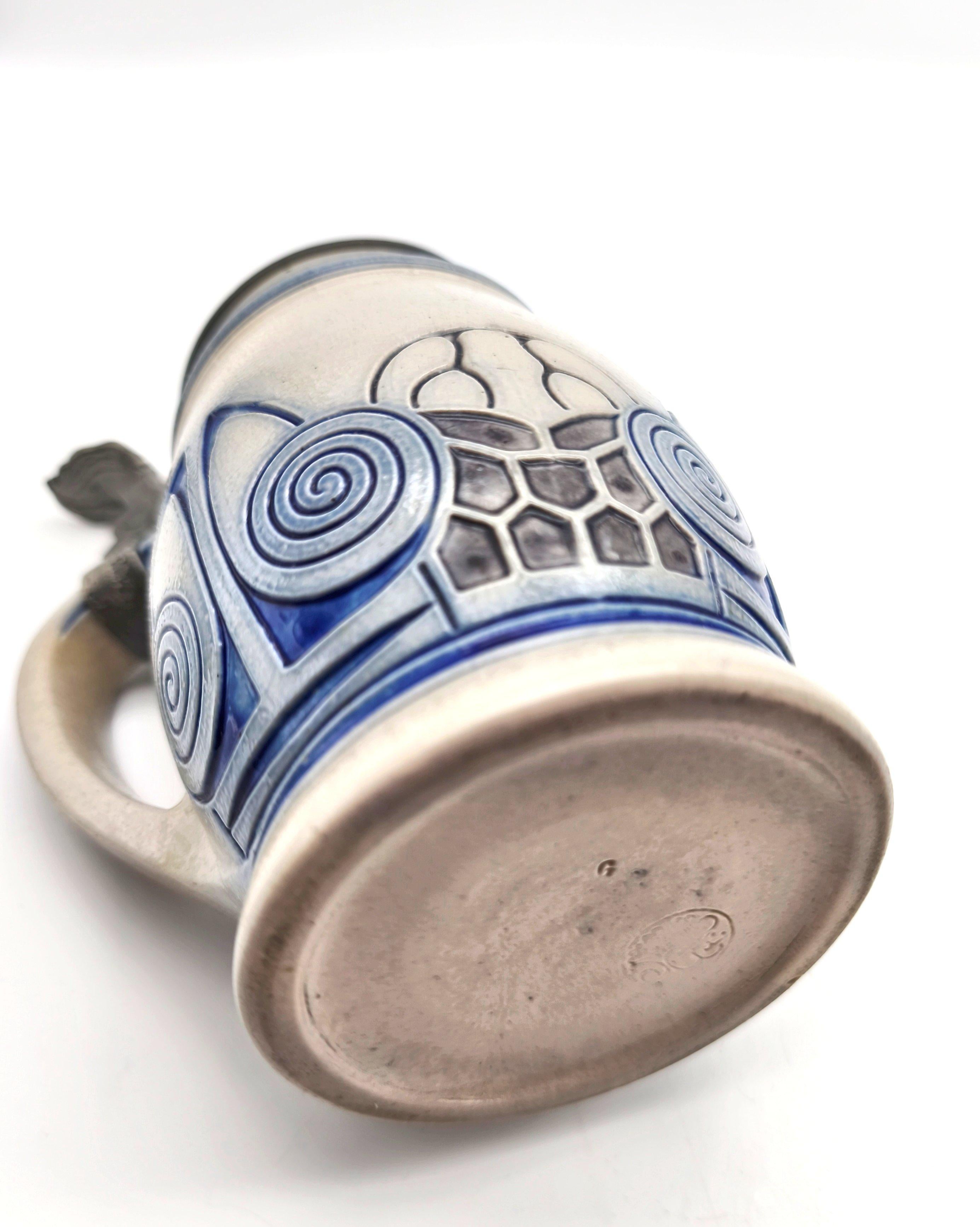 A German Jugendstil beer tankard by Merkelbach Wick with pewter lid, ca. 1902 For Sale 3