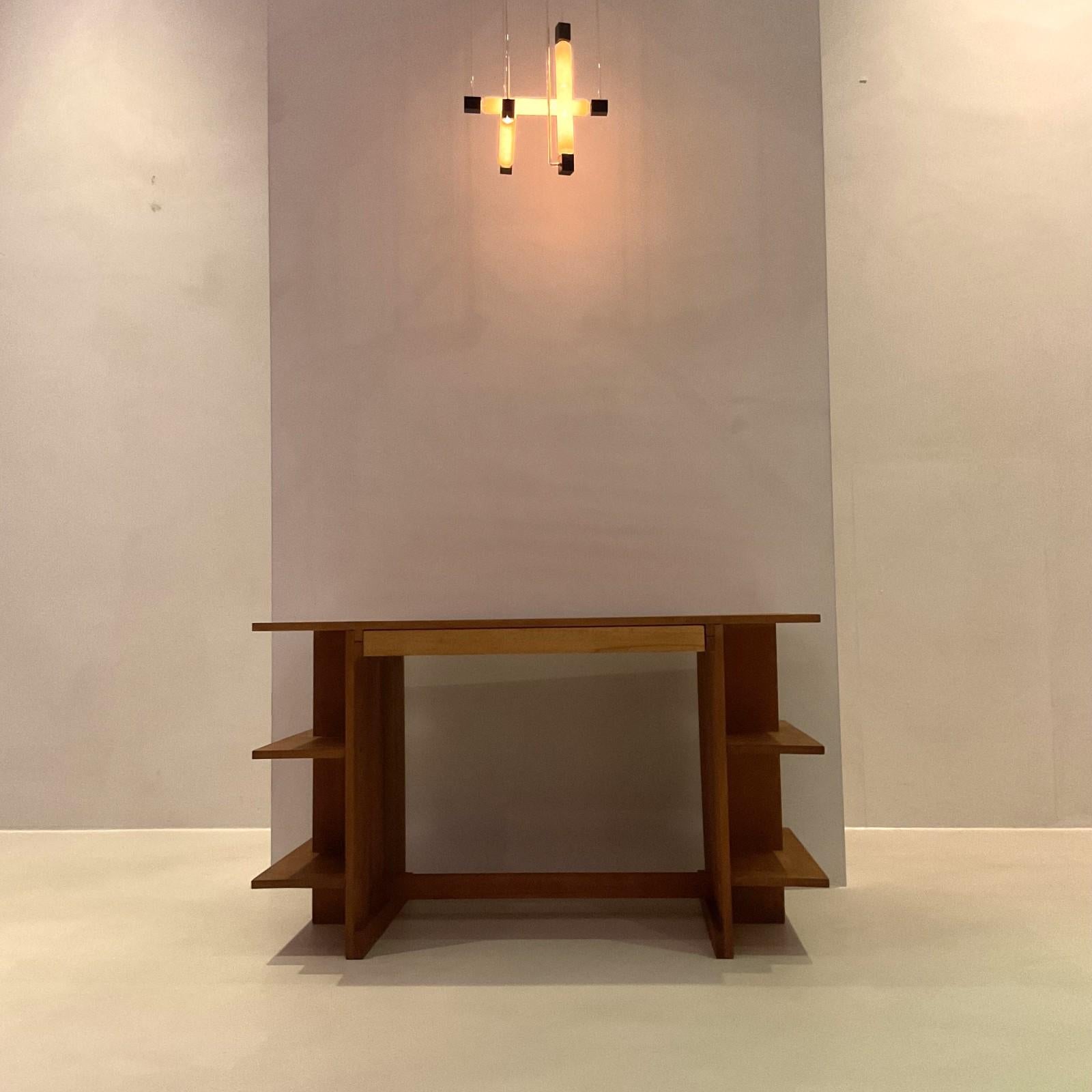 Un bureau Gerrit Rietveld, fabriqué par Cassina, 1970 6