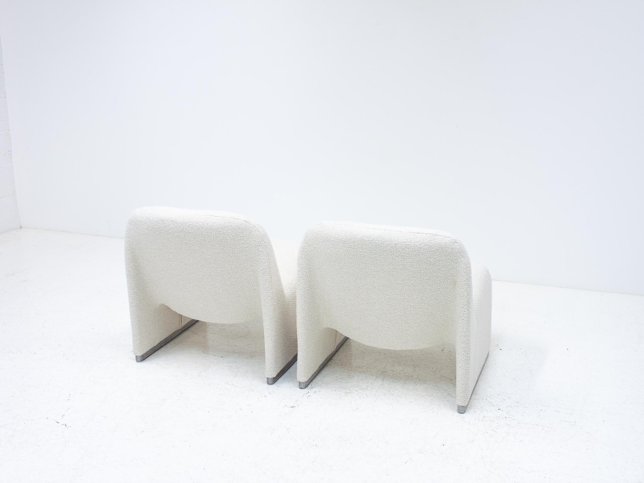 Giancarlo Piretti “Alky” Chairs In Yarn Collective bouclé *Customizable* For Sale 8