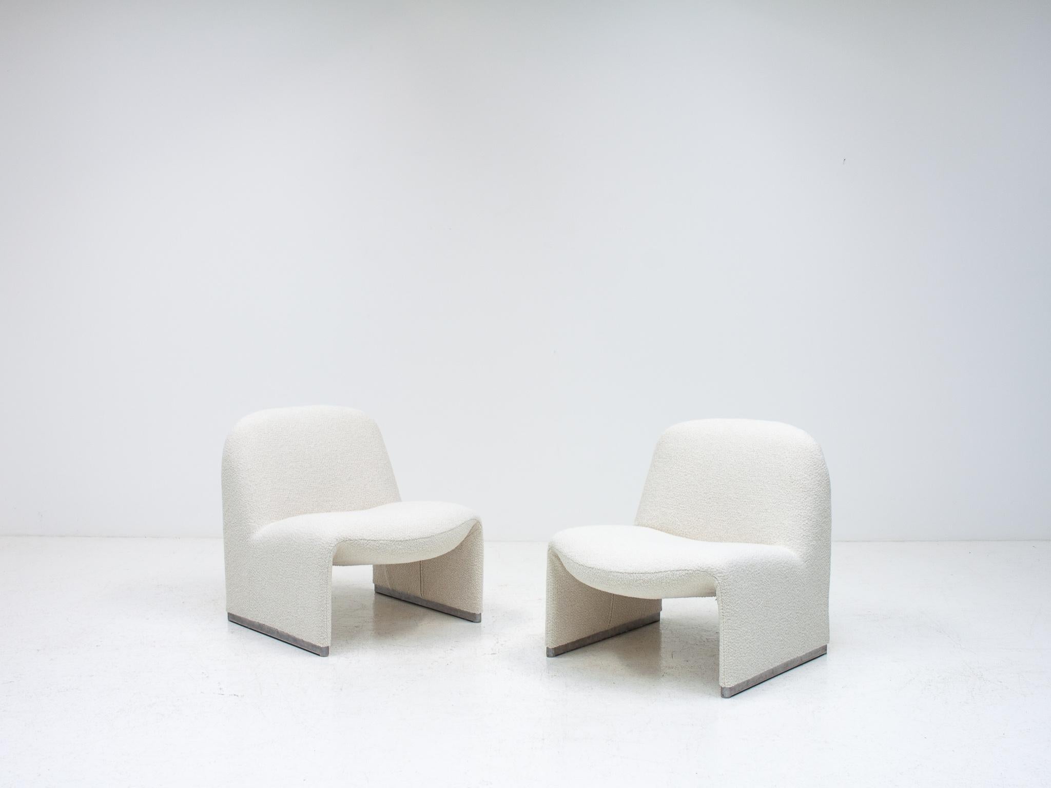 Steel Giancarlo Piretti “Alky” Chairs In Yarn Collective bouclé *Customizable* For Sale