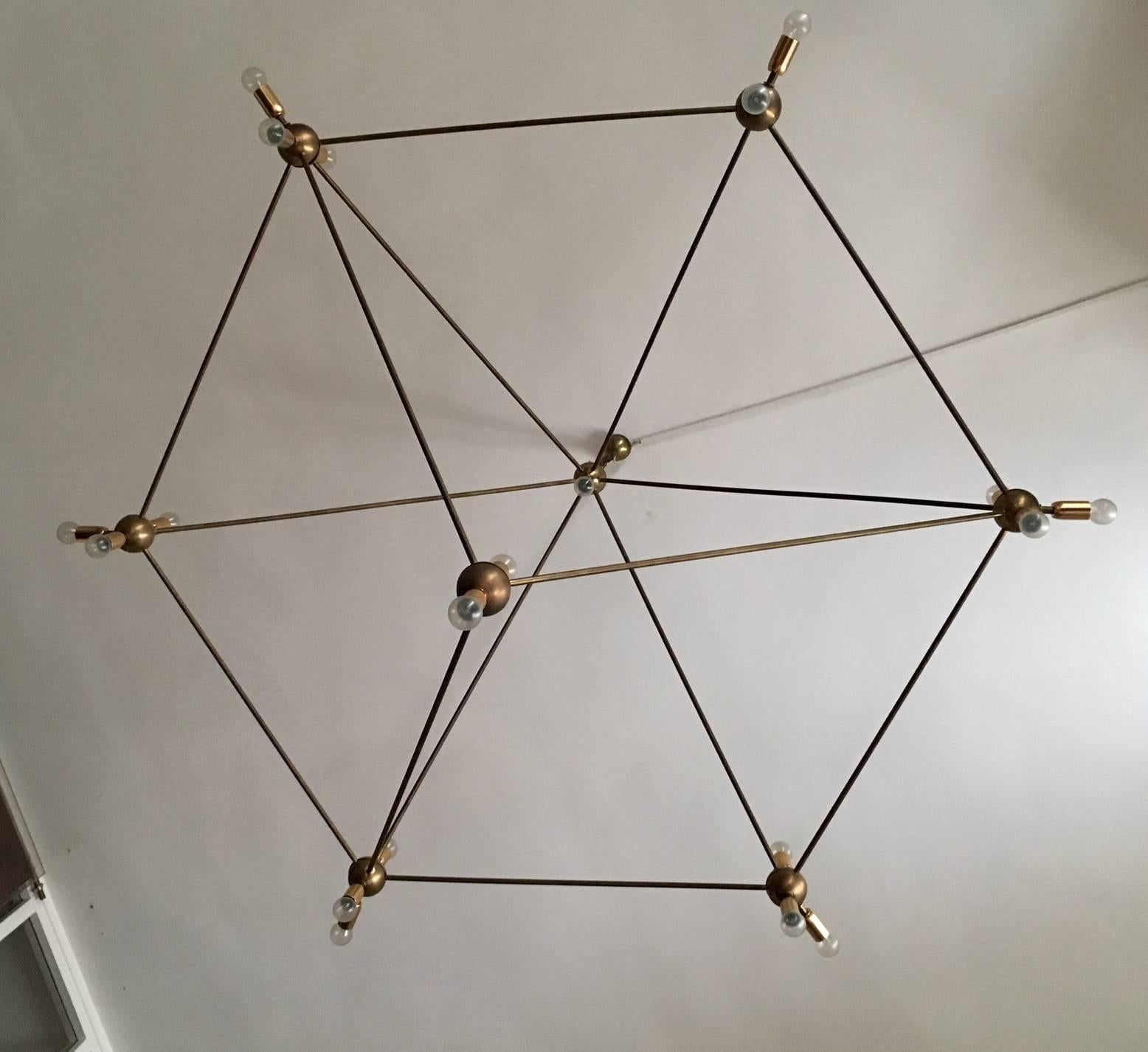 Gigantic Chandelier, Asymmetrical Pentagonal Shaped In Good Condition For Sale In Paris, ile de france