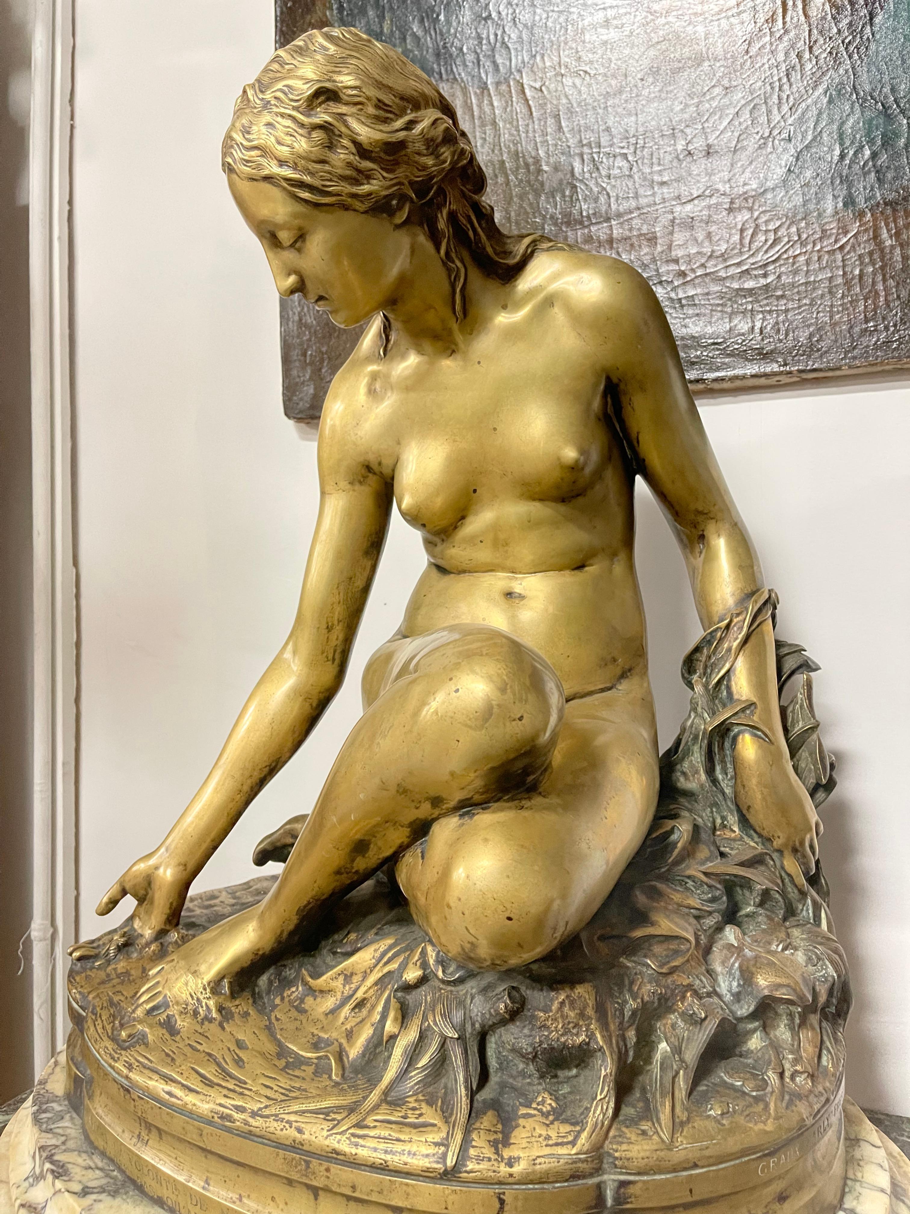 A Gilt Bronze Figure Of A Water Nymph, France, 19th Century In Good Condition For Sale In Pasadena, CA